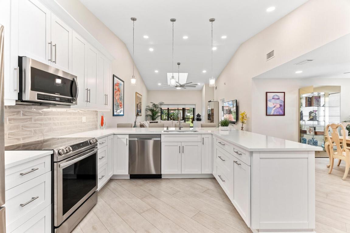 6037 Kings Gate Circle