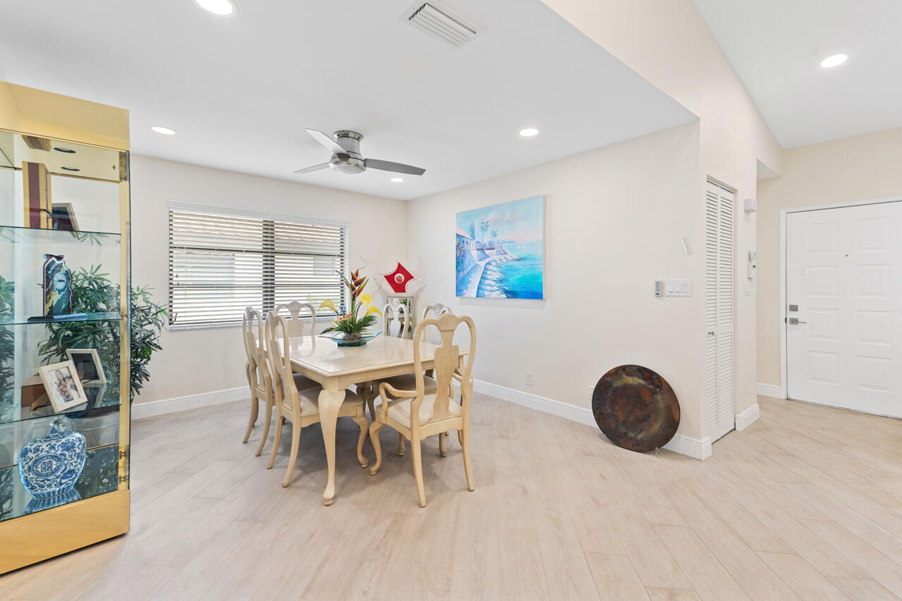 6037 Kings Gate Circle