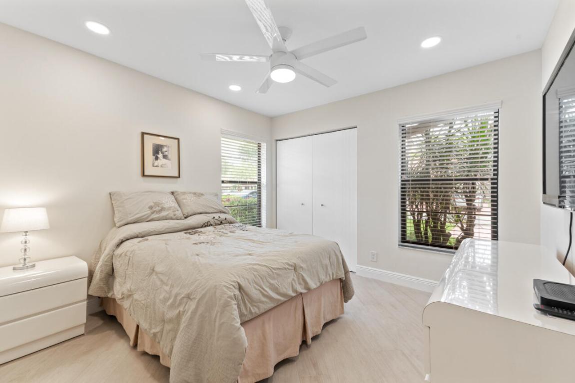 6037 Kings Gate Circle