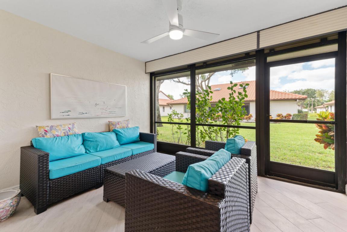 6037 Kings Gate Circle