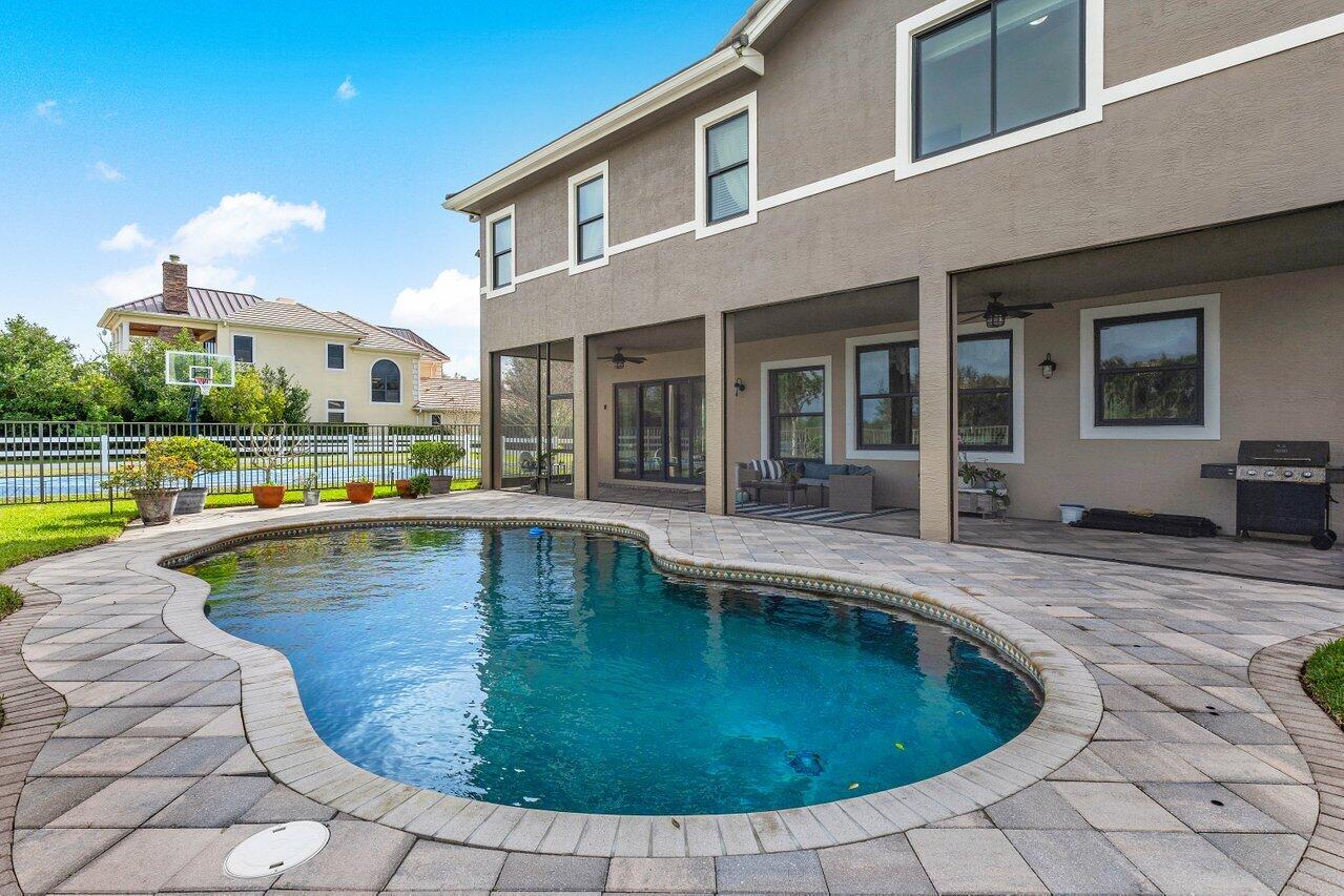 9884 Equus Circle