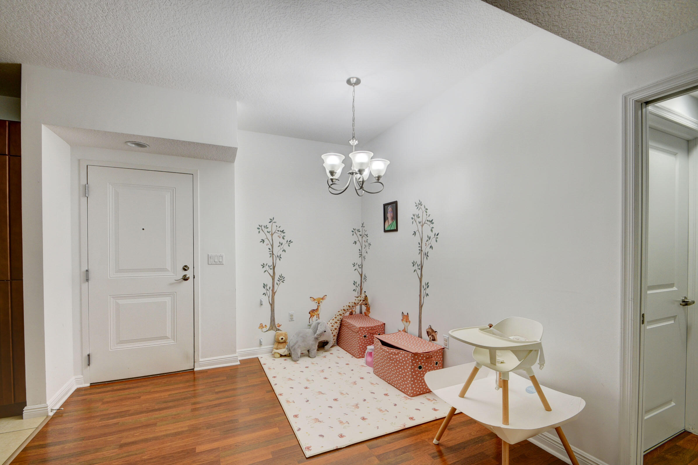 350 N Federal Highway 714