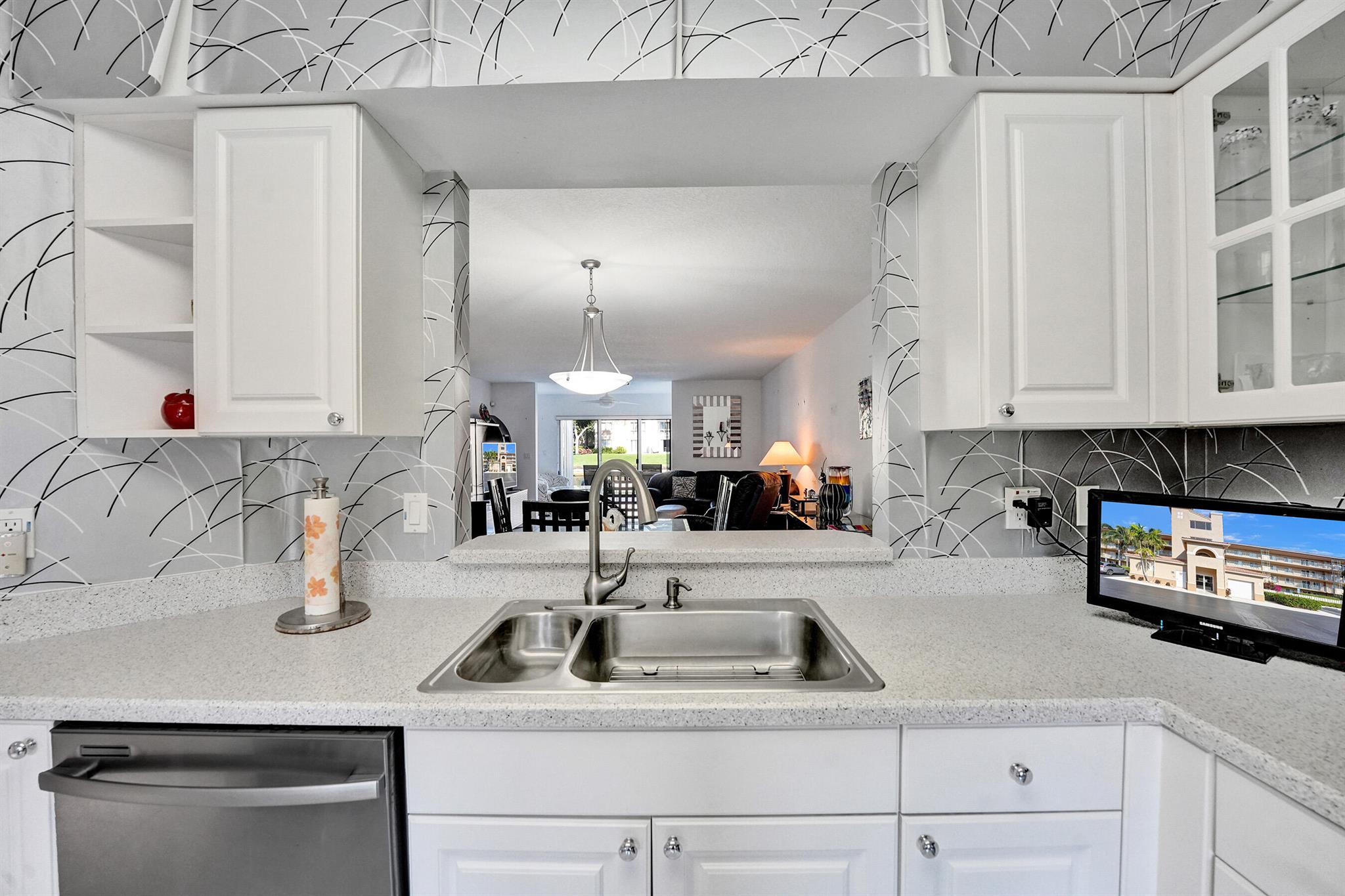 12511 Imperial Isle Drive 102