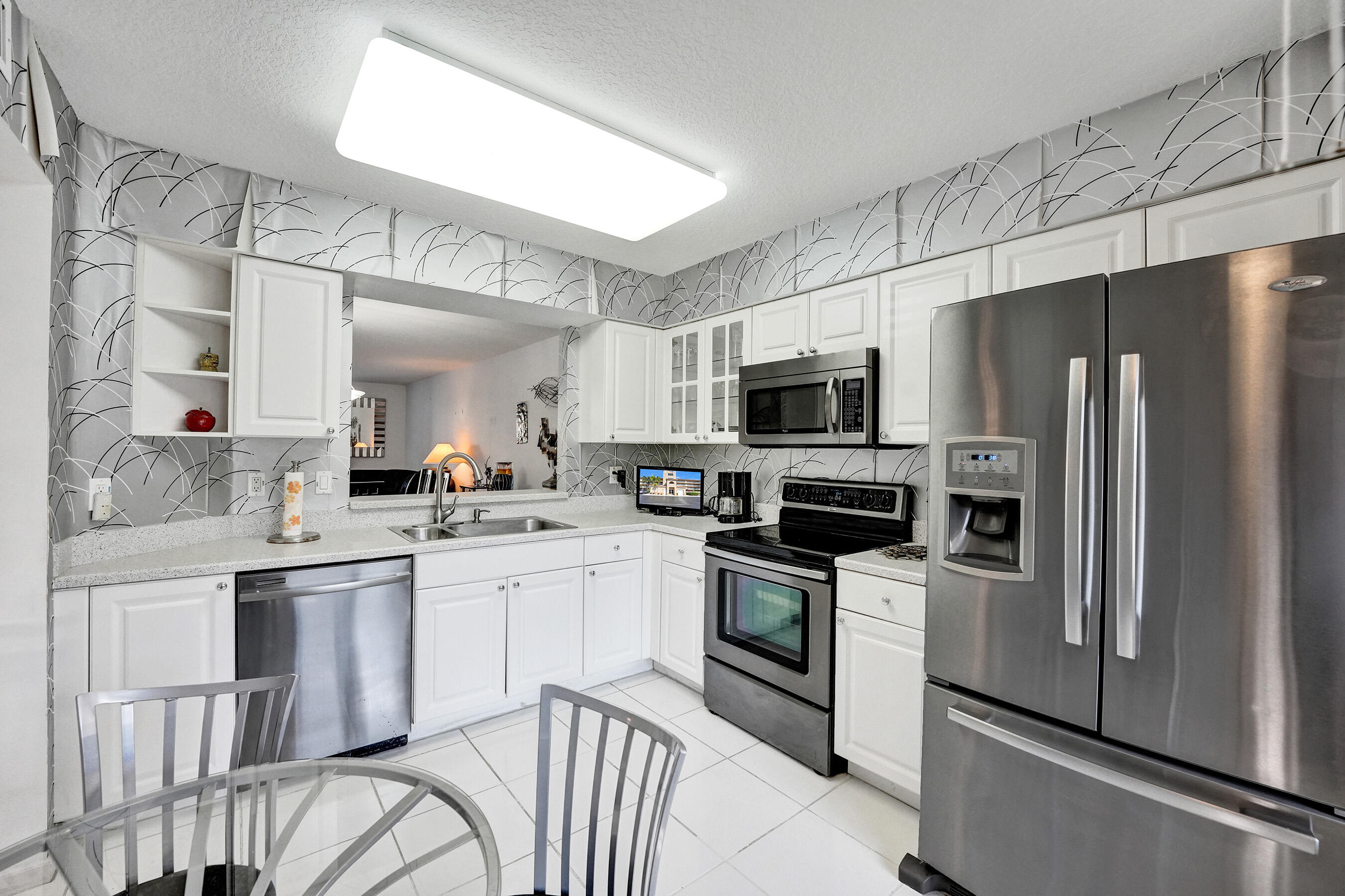 12511 Imperial Isle Drive 102