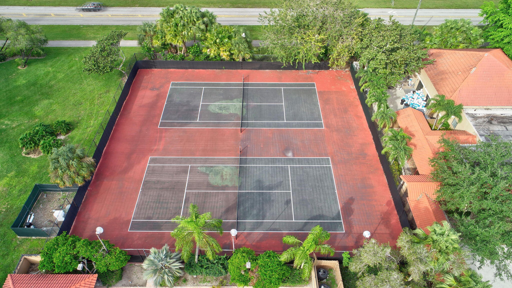 22952 Oxford Place B