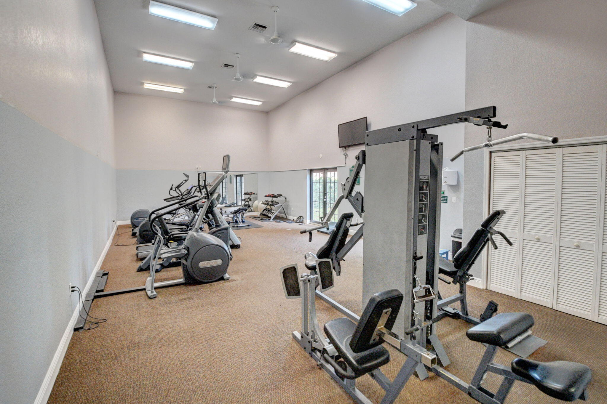 22952 Oxford Place B