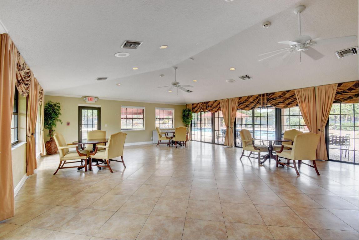 22952 Oxford Place B