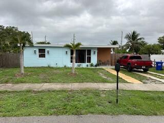 4411 NE 15th Terrace