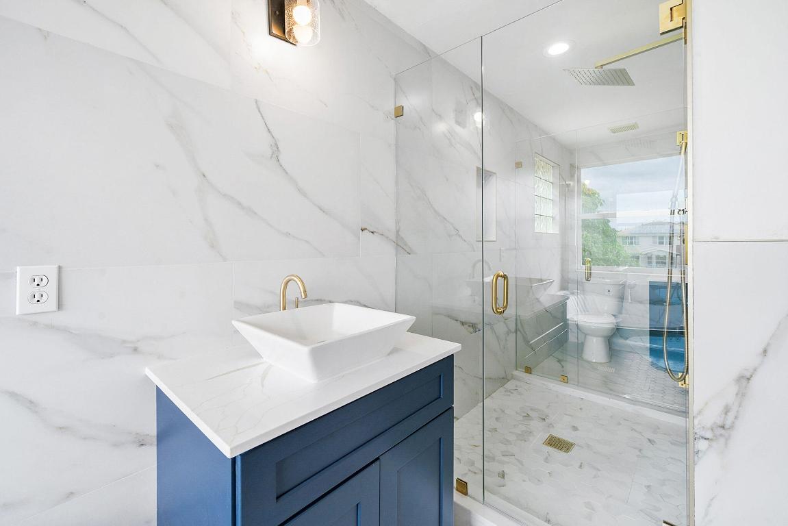 5065 Nautica Lake Circle