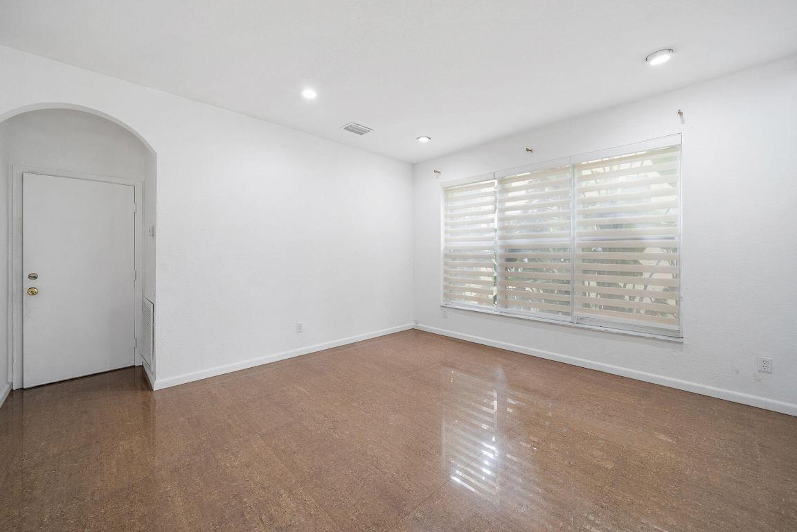 5065 Nautica Lake Circle