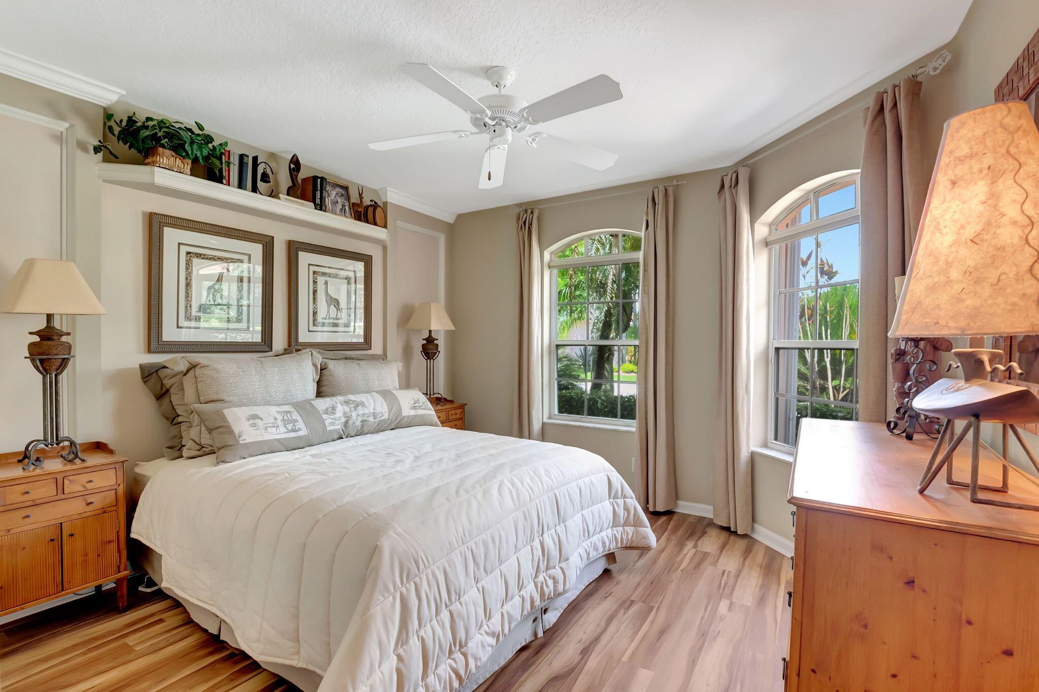 11530 Spring Oak Avenue