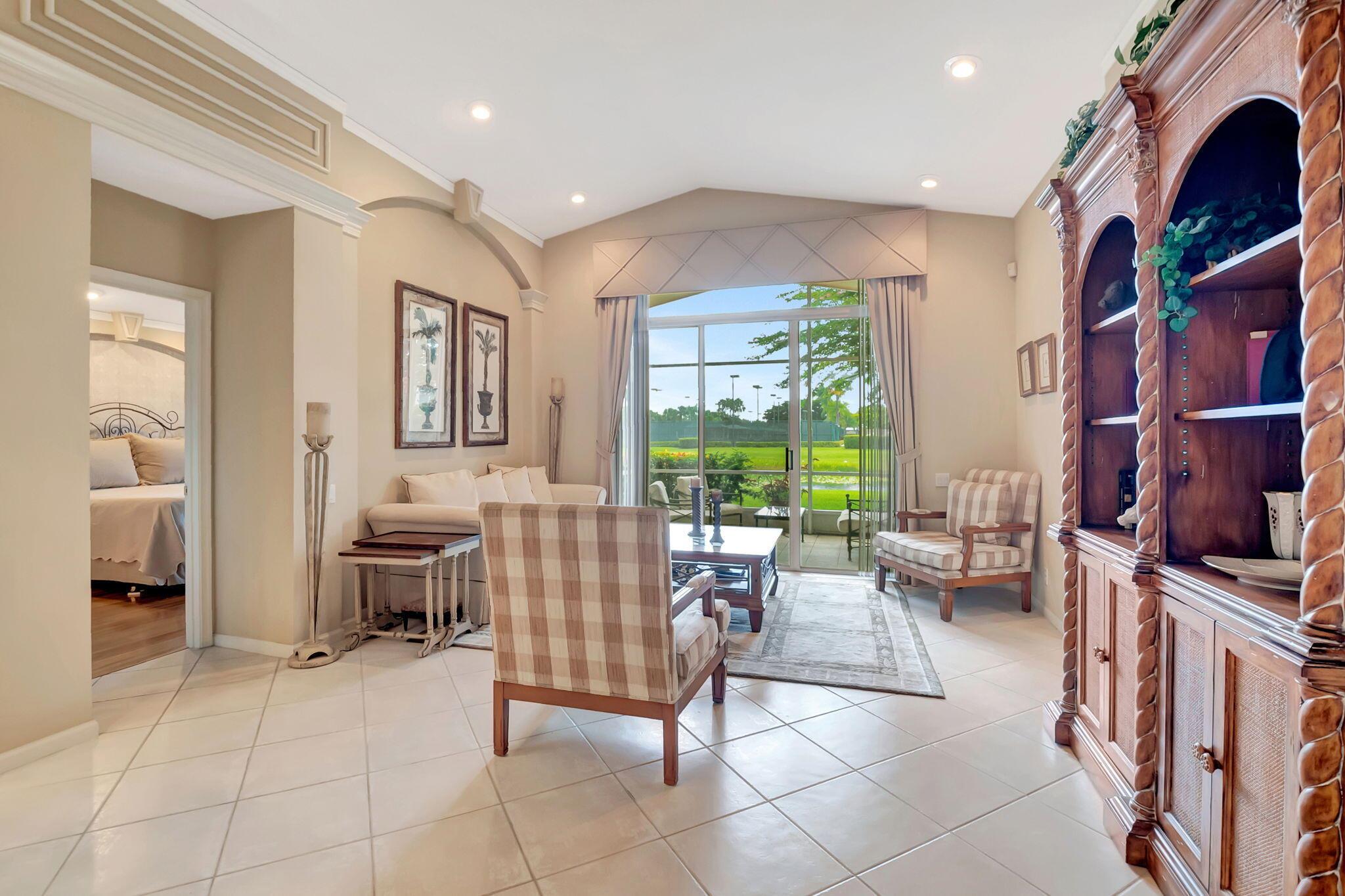 11530 Spring Oak Avenue