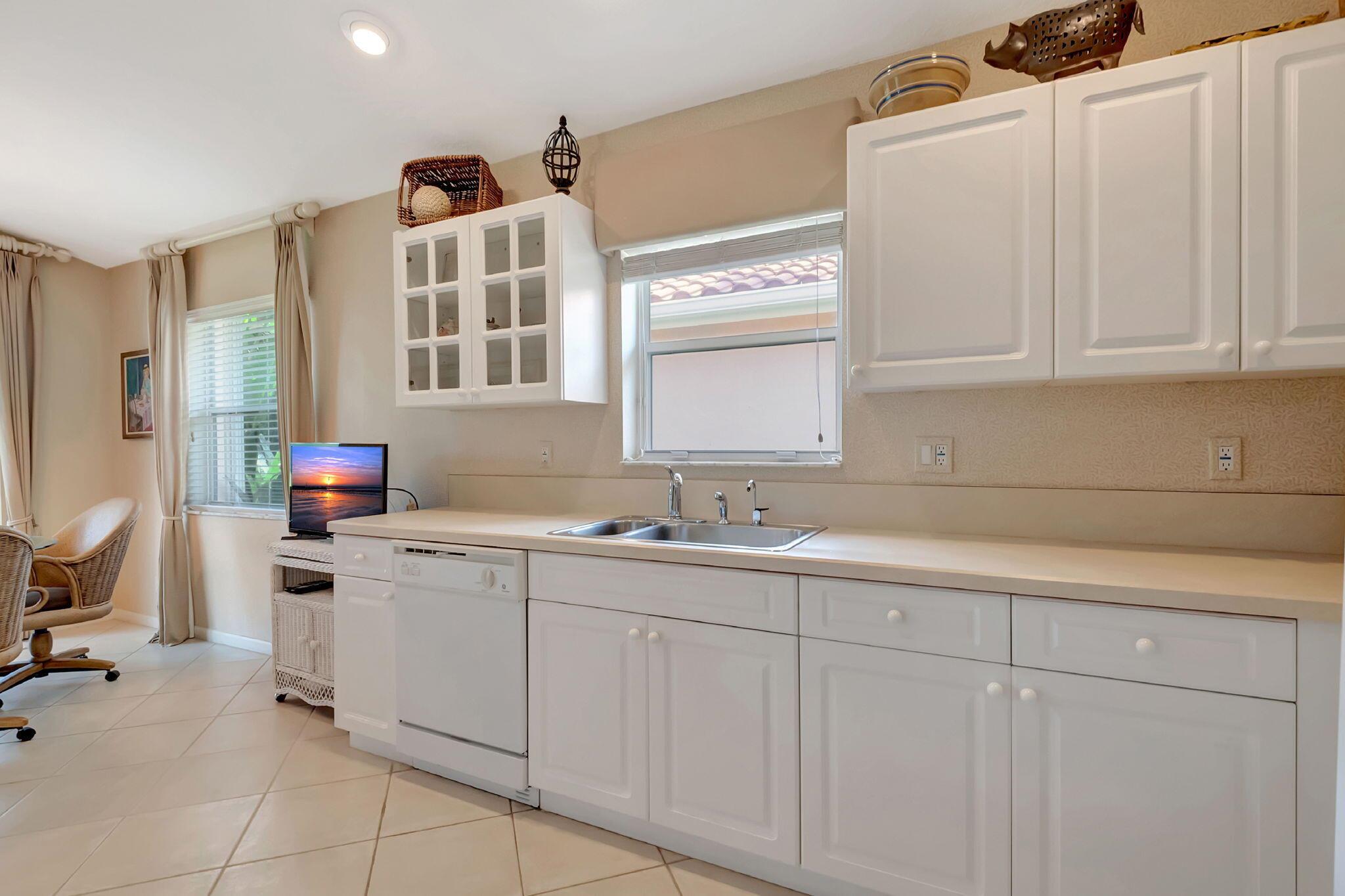 11530 Spring Oak Avenue