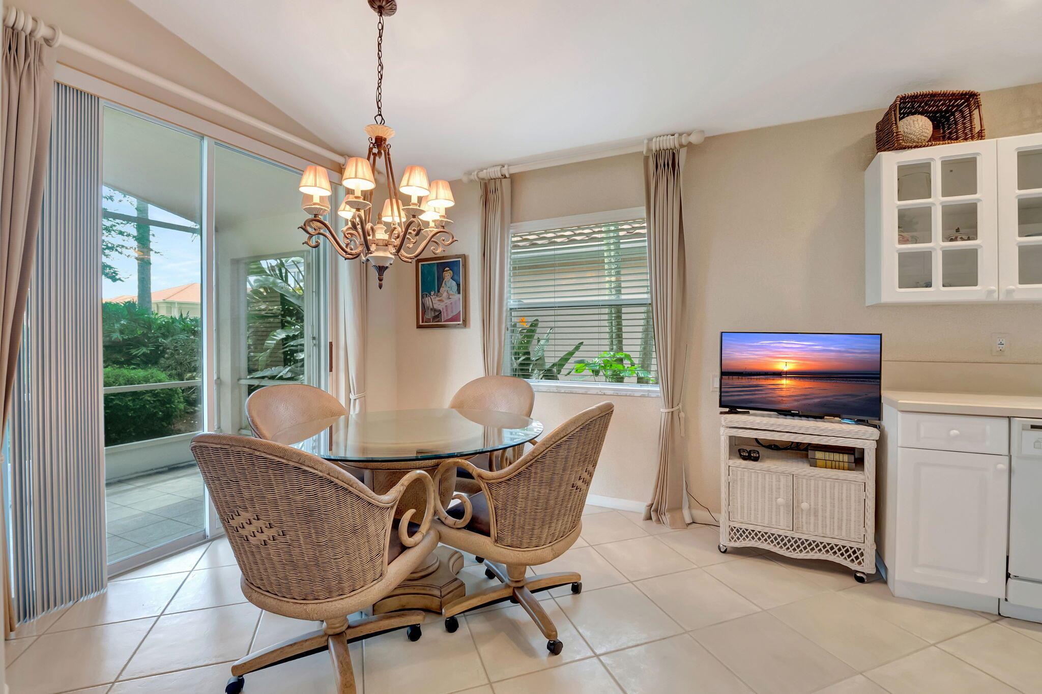 11530 Spring Oak Avenue