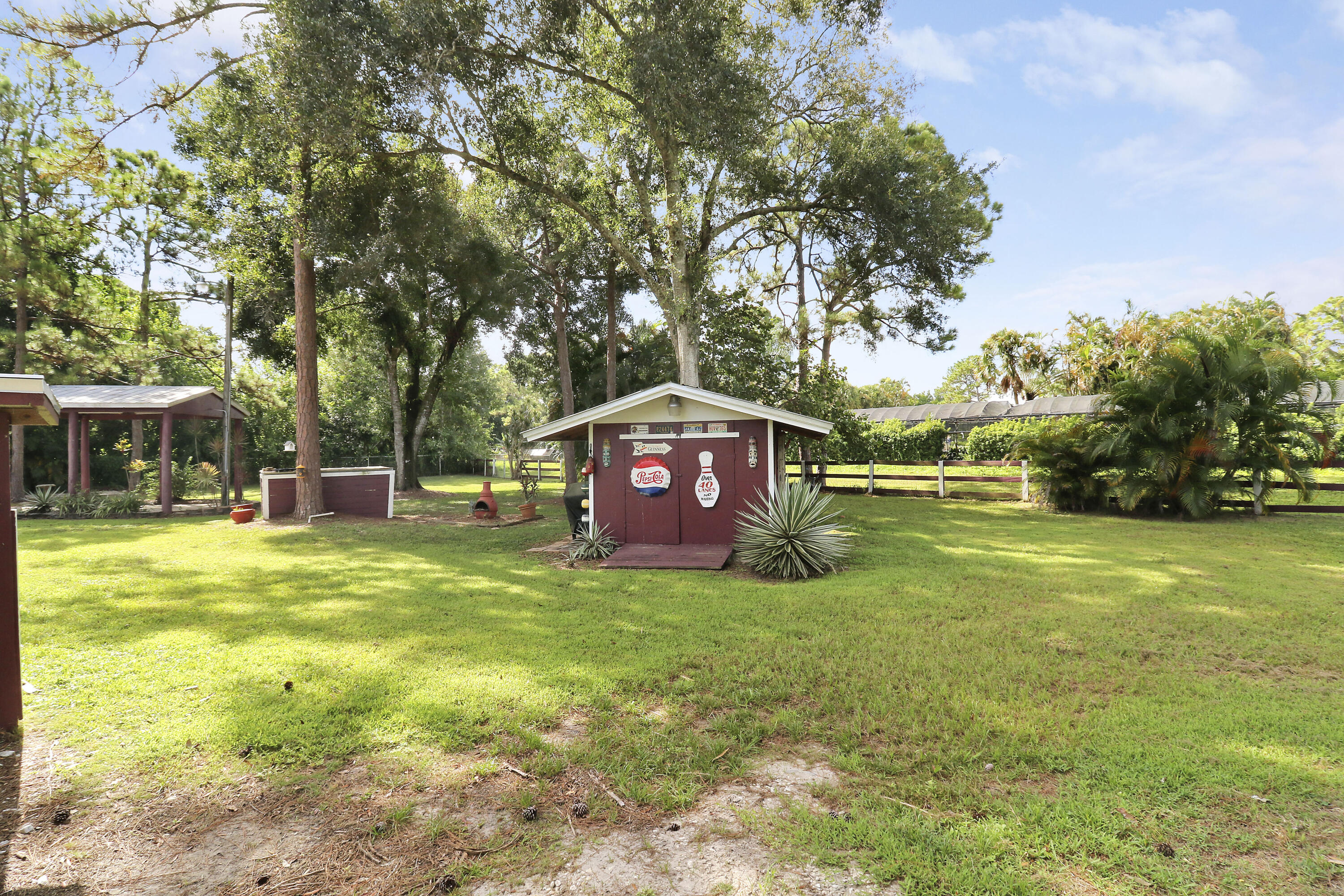 11224 54th Street N
