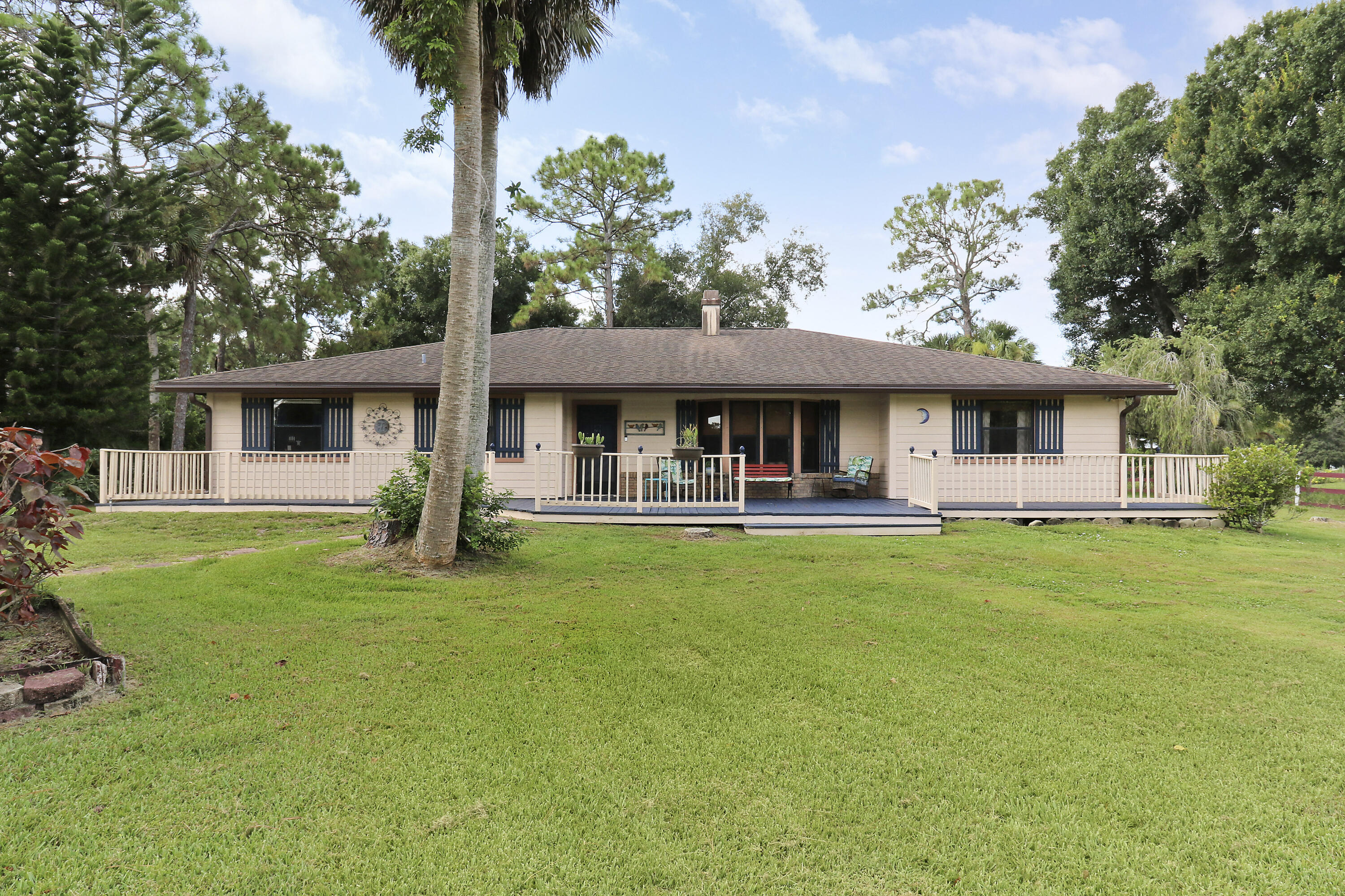 11224 54th Street N