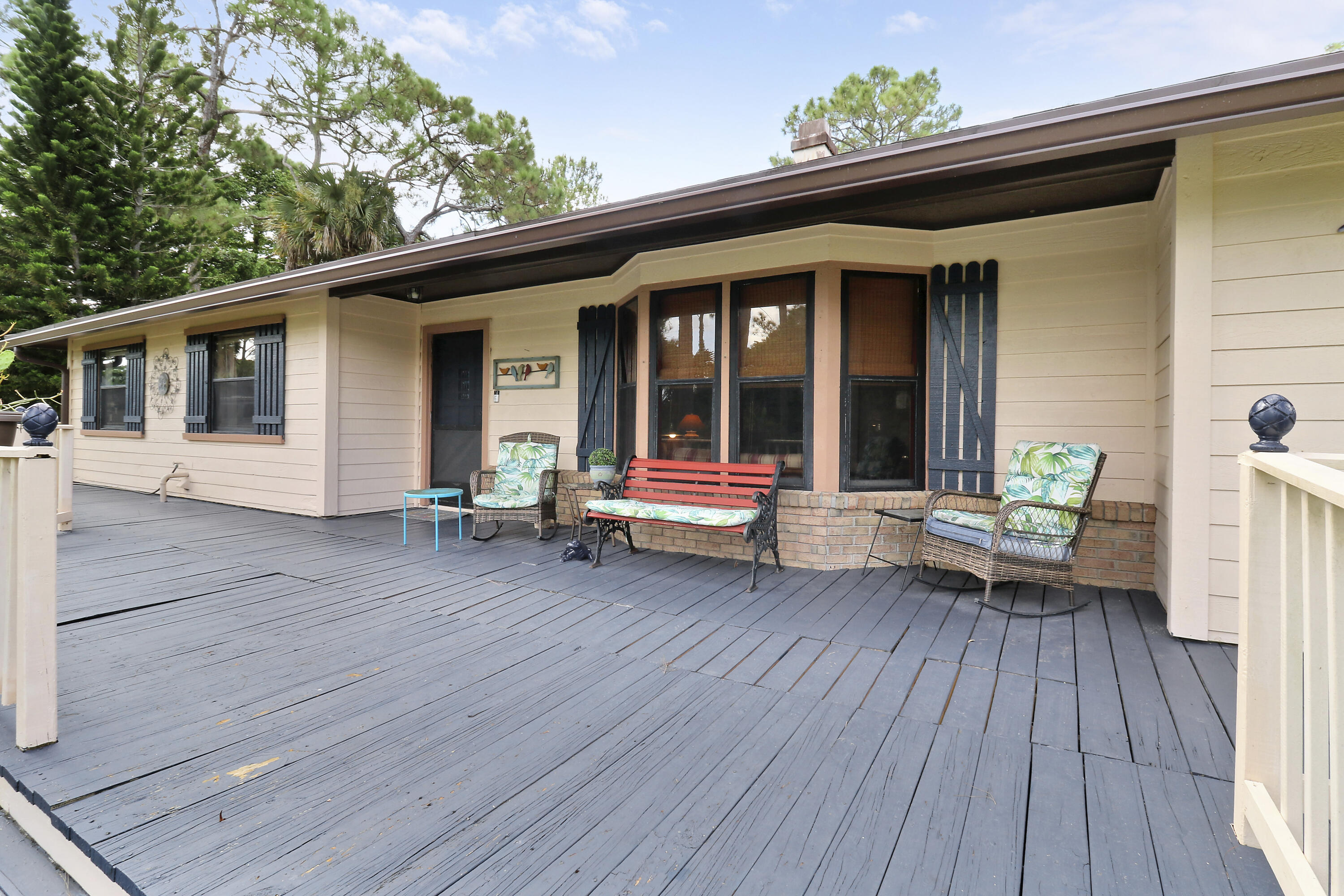 11224 54th Street N