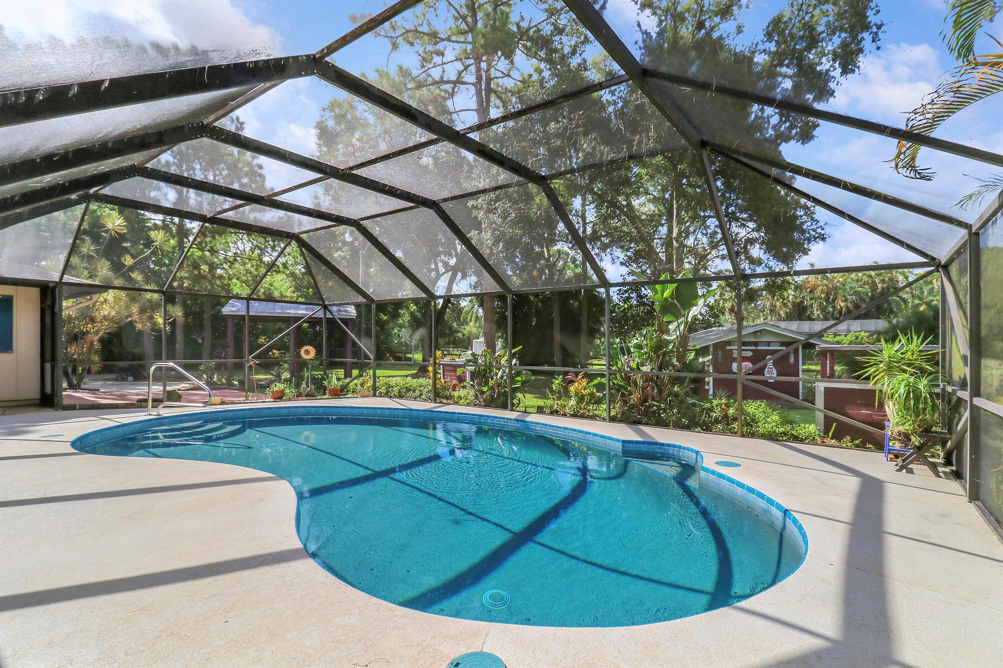 11224 54th Street N