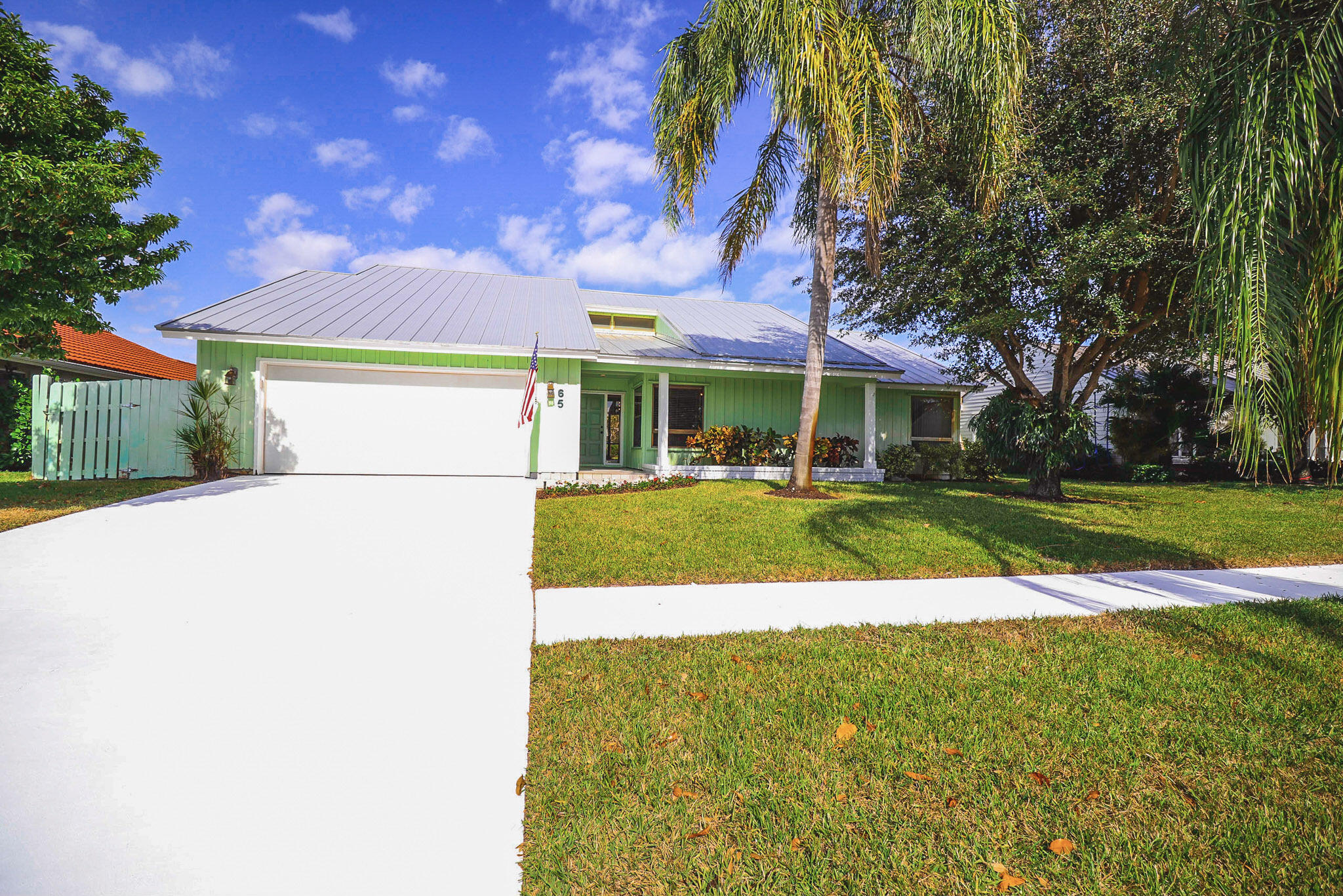 65 Pine Hill Trail W