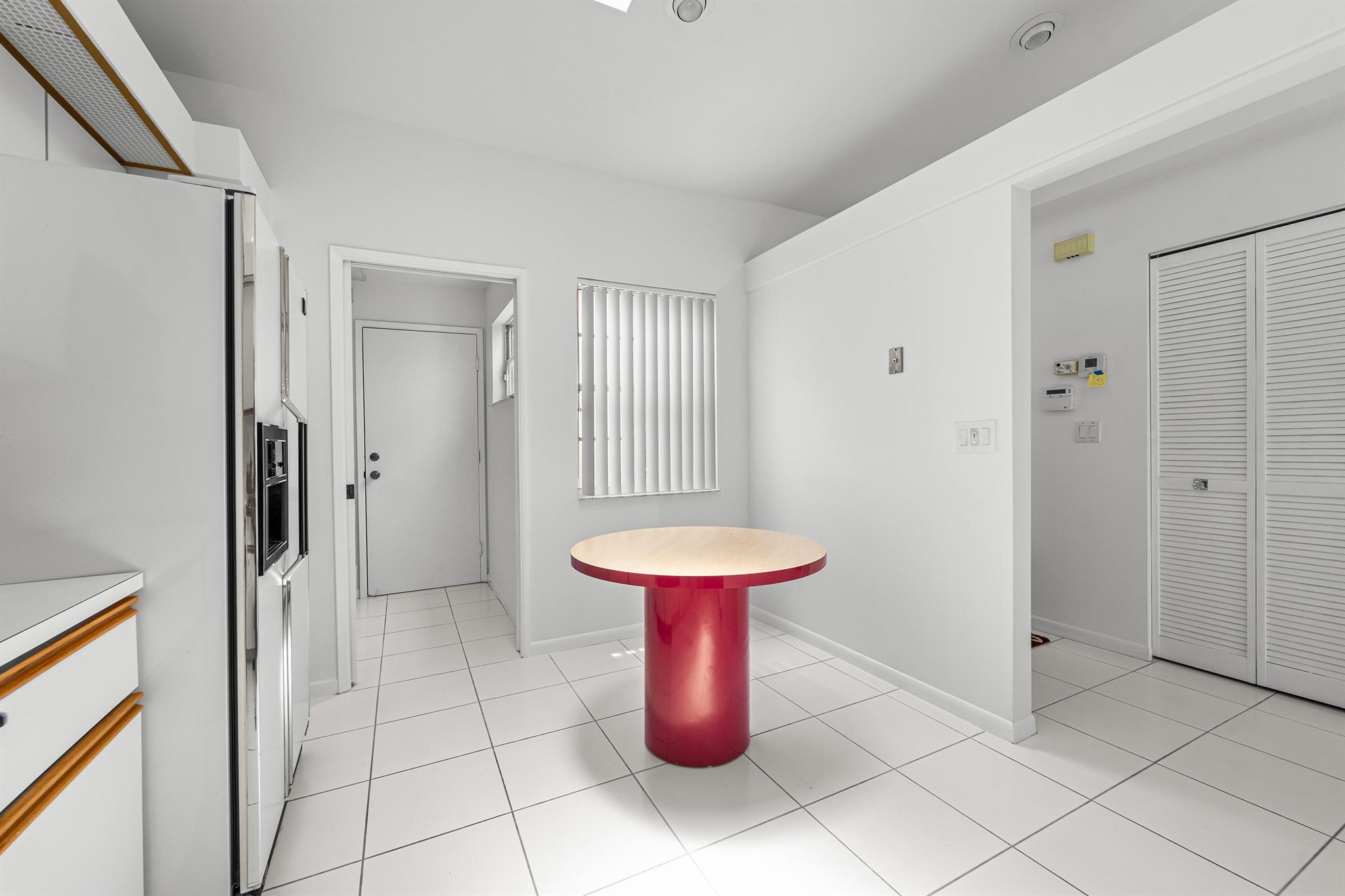 6387 Mill Pointe Circle