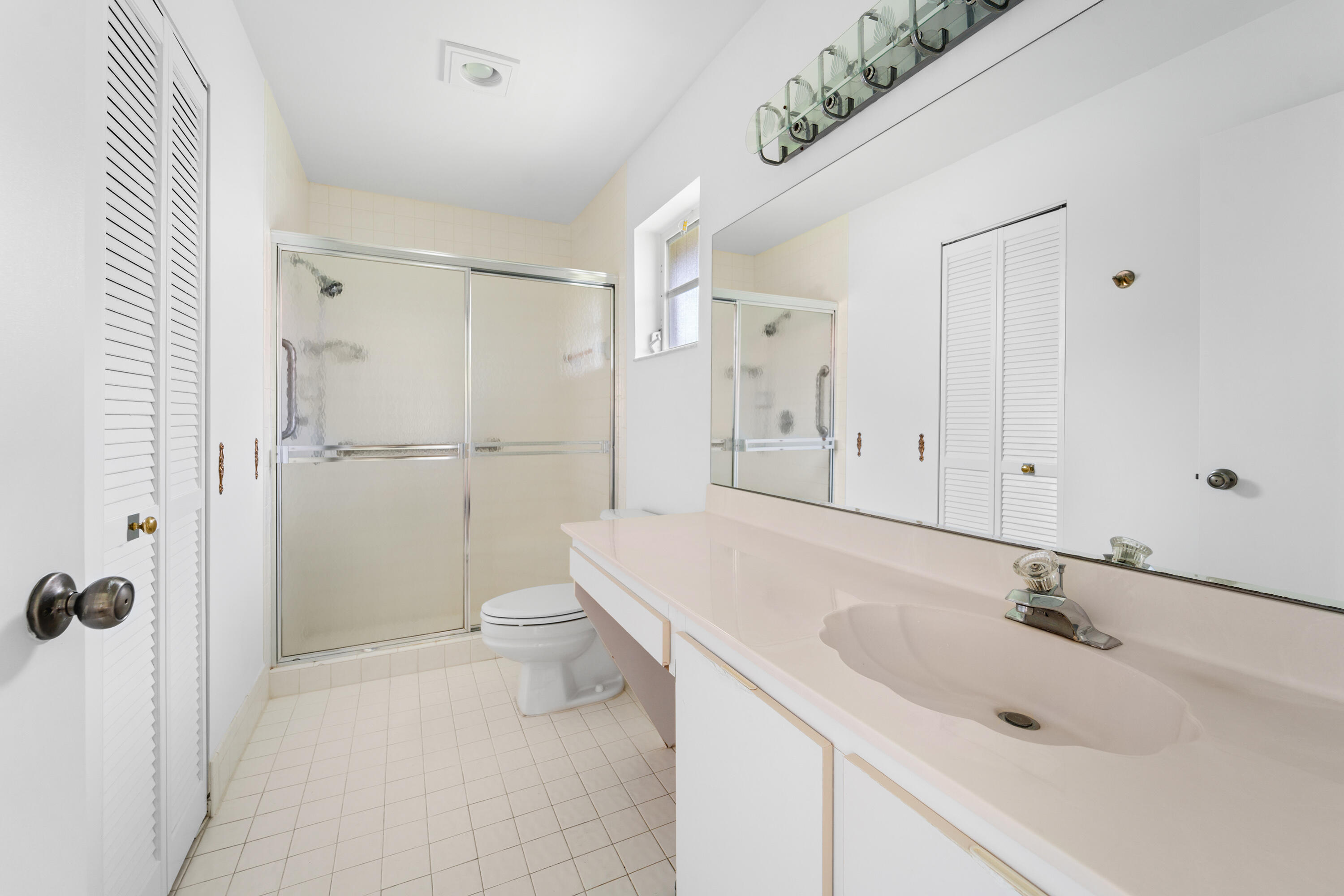 6387 Mill Pointe Circle