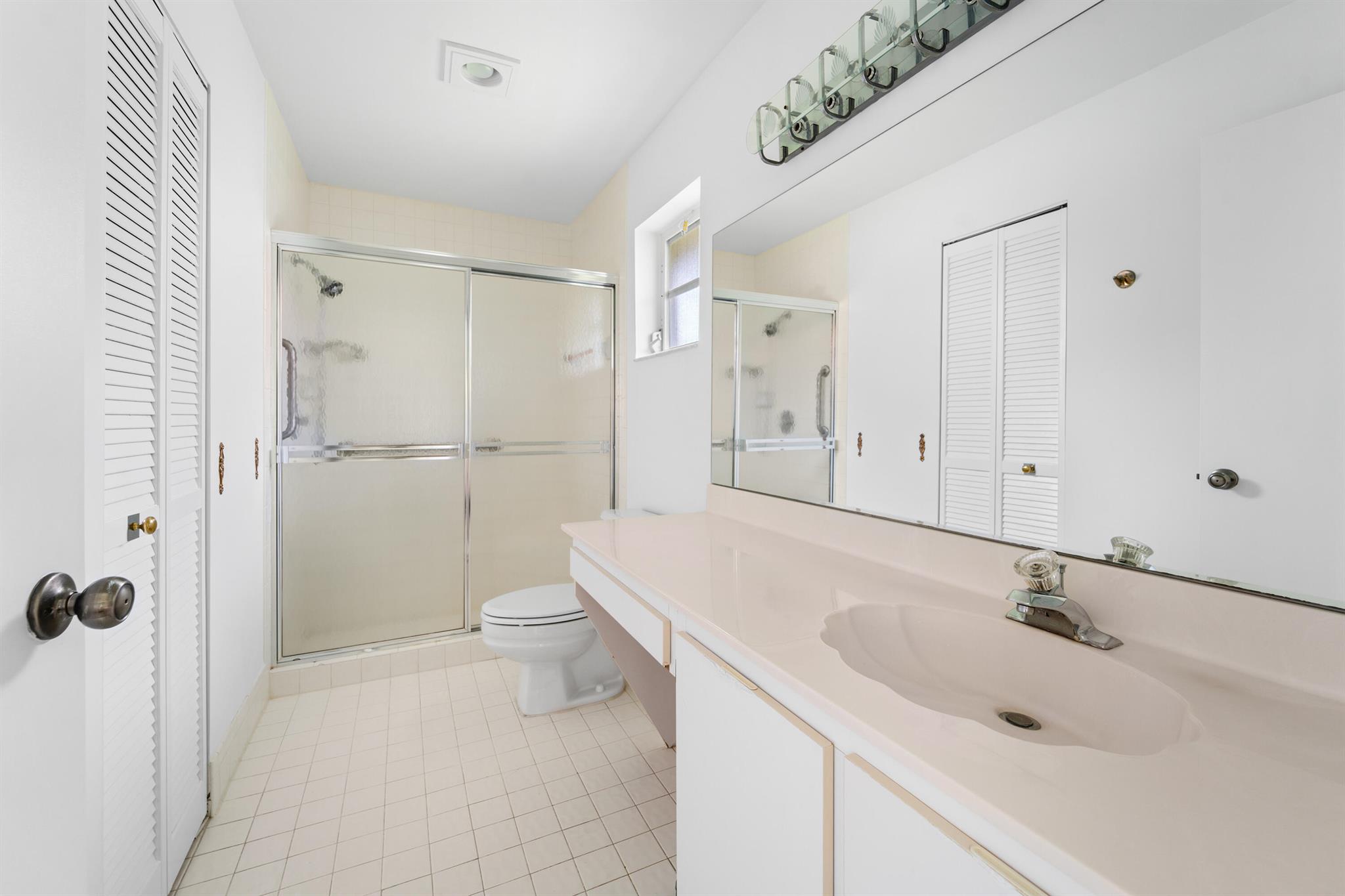 6387 Mill Pointe Circle