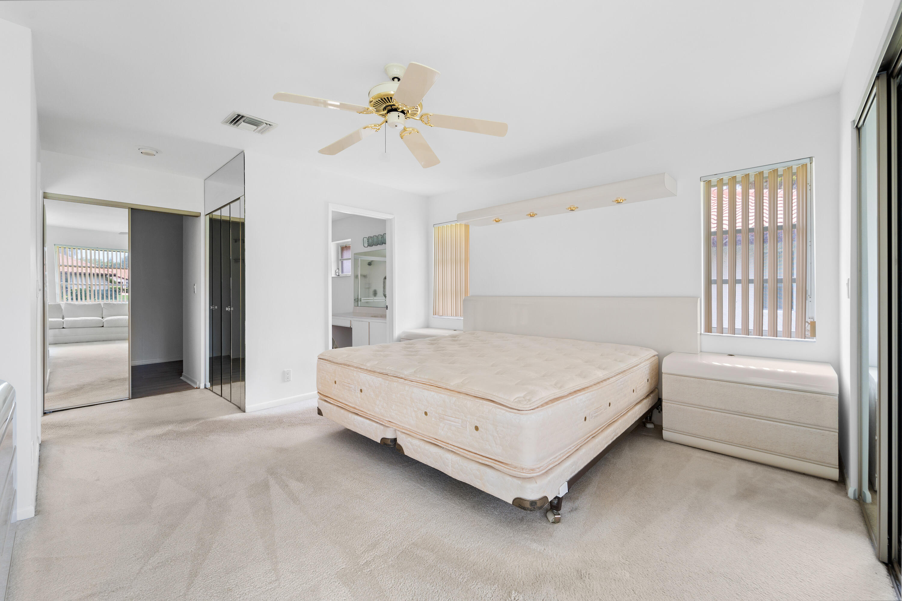 6387 Mill Pointe Circle