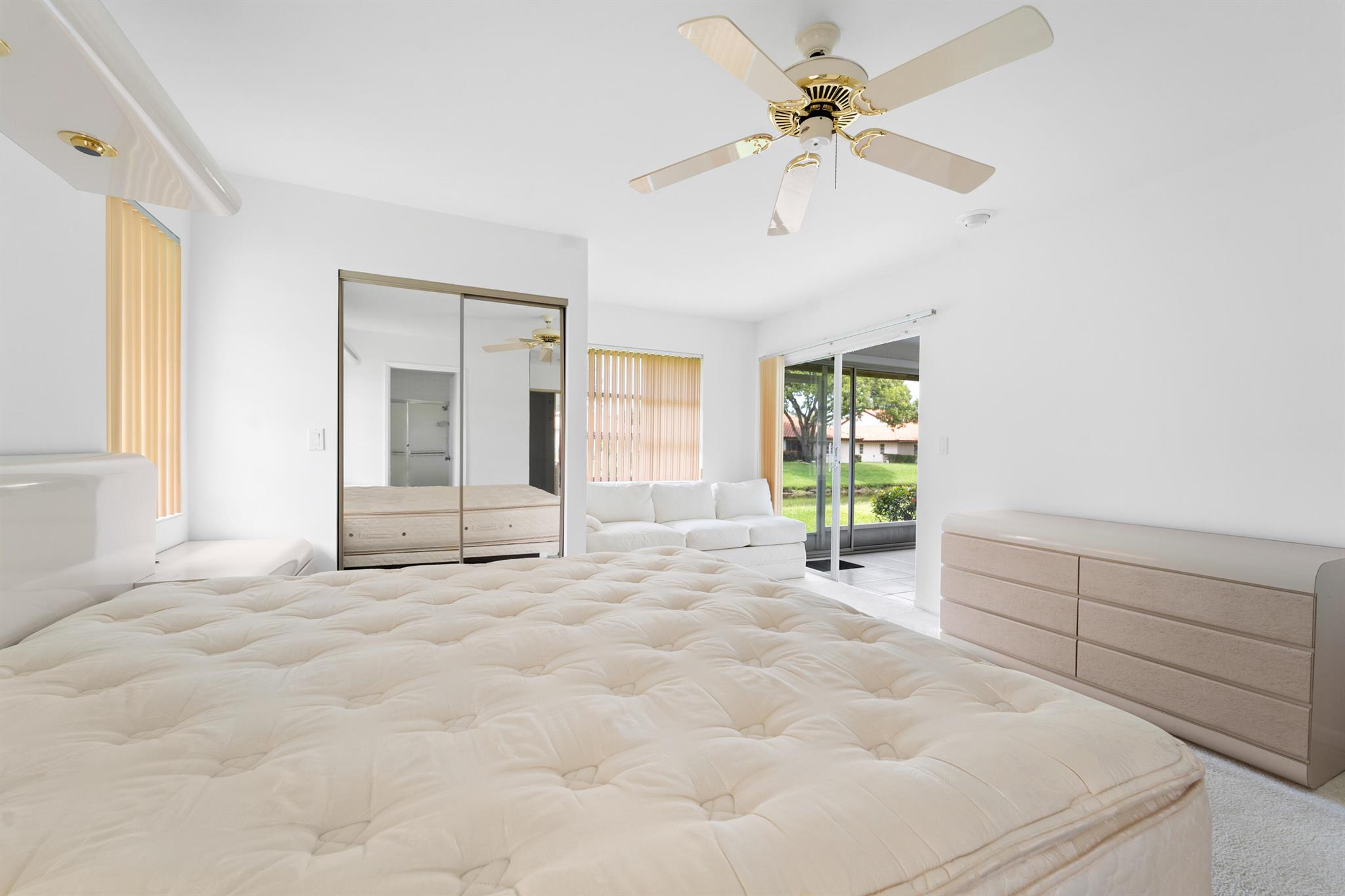 6387 Mill Pointe Circle