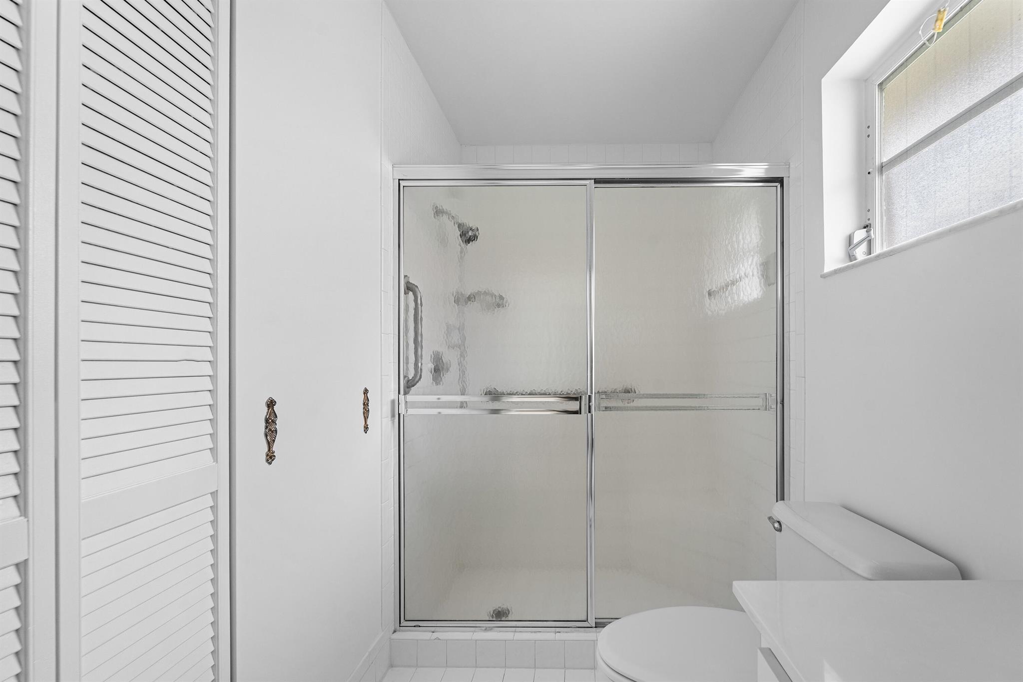 6387 Mill Pointe Circle