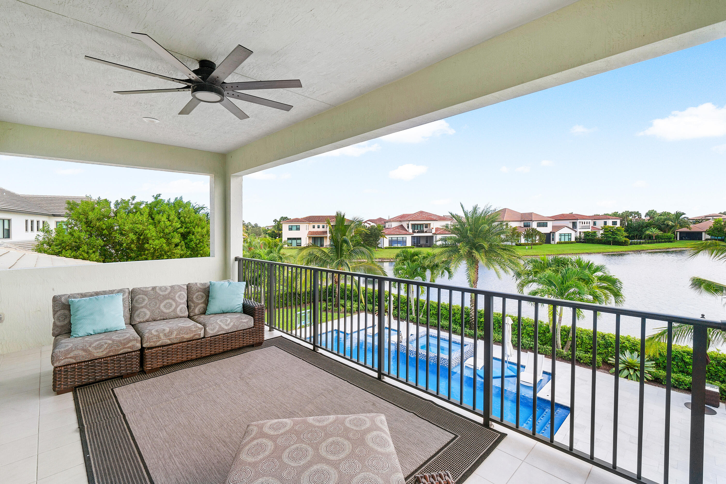 8156 Grand Prix Lane