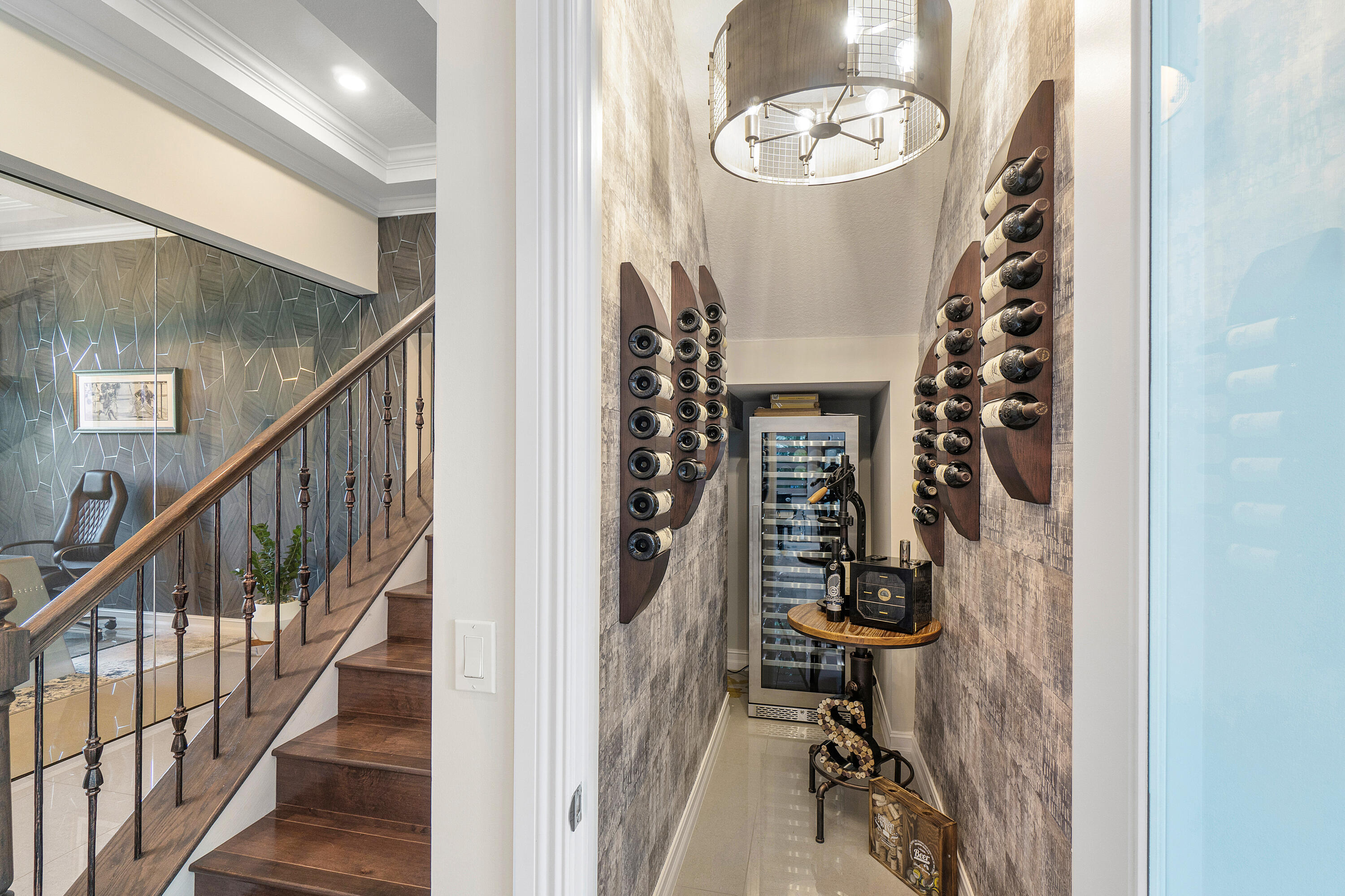 8156 Grand Prix Lane