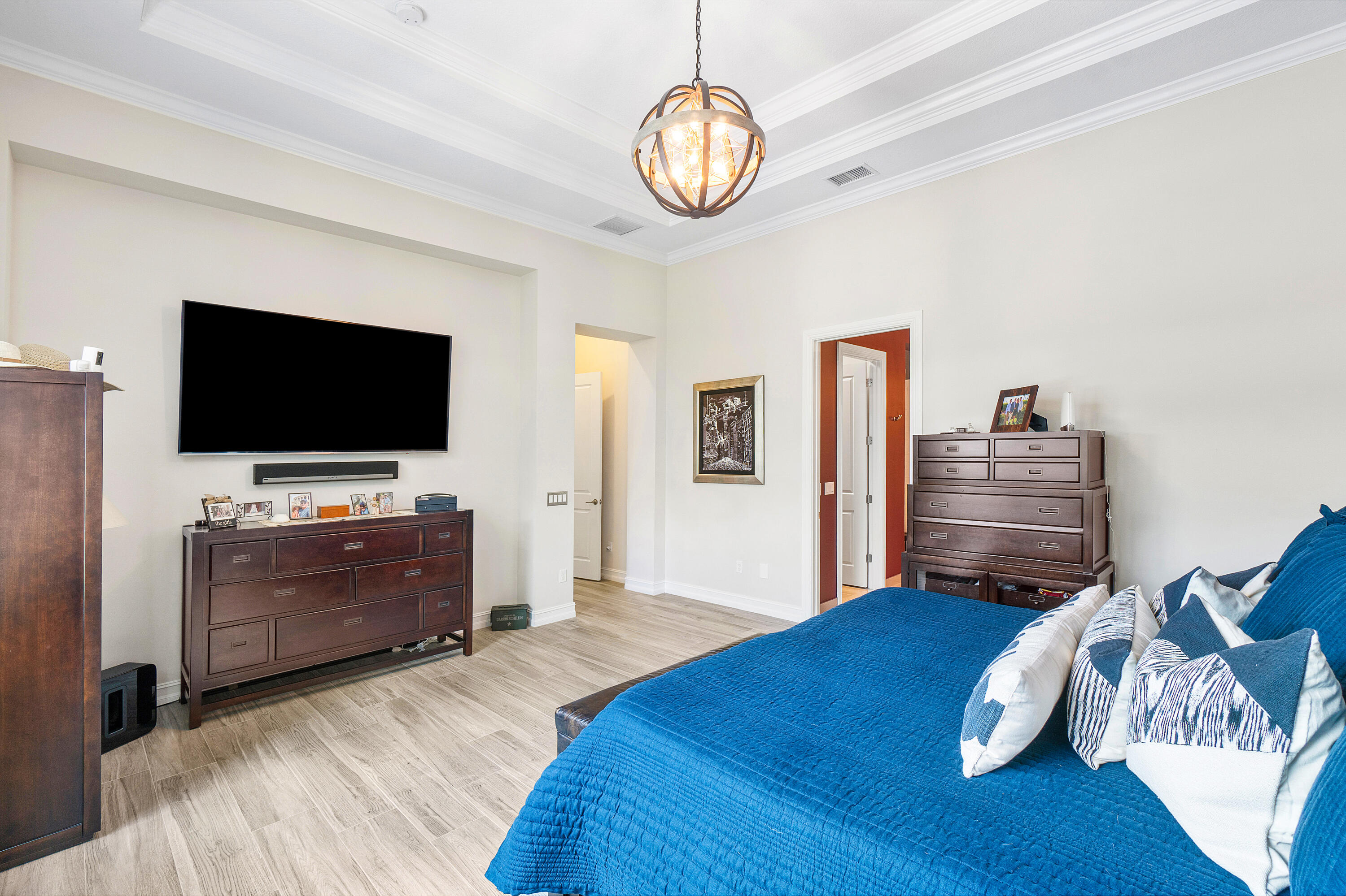 8156 Grand Prix Lane