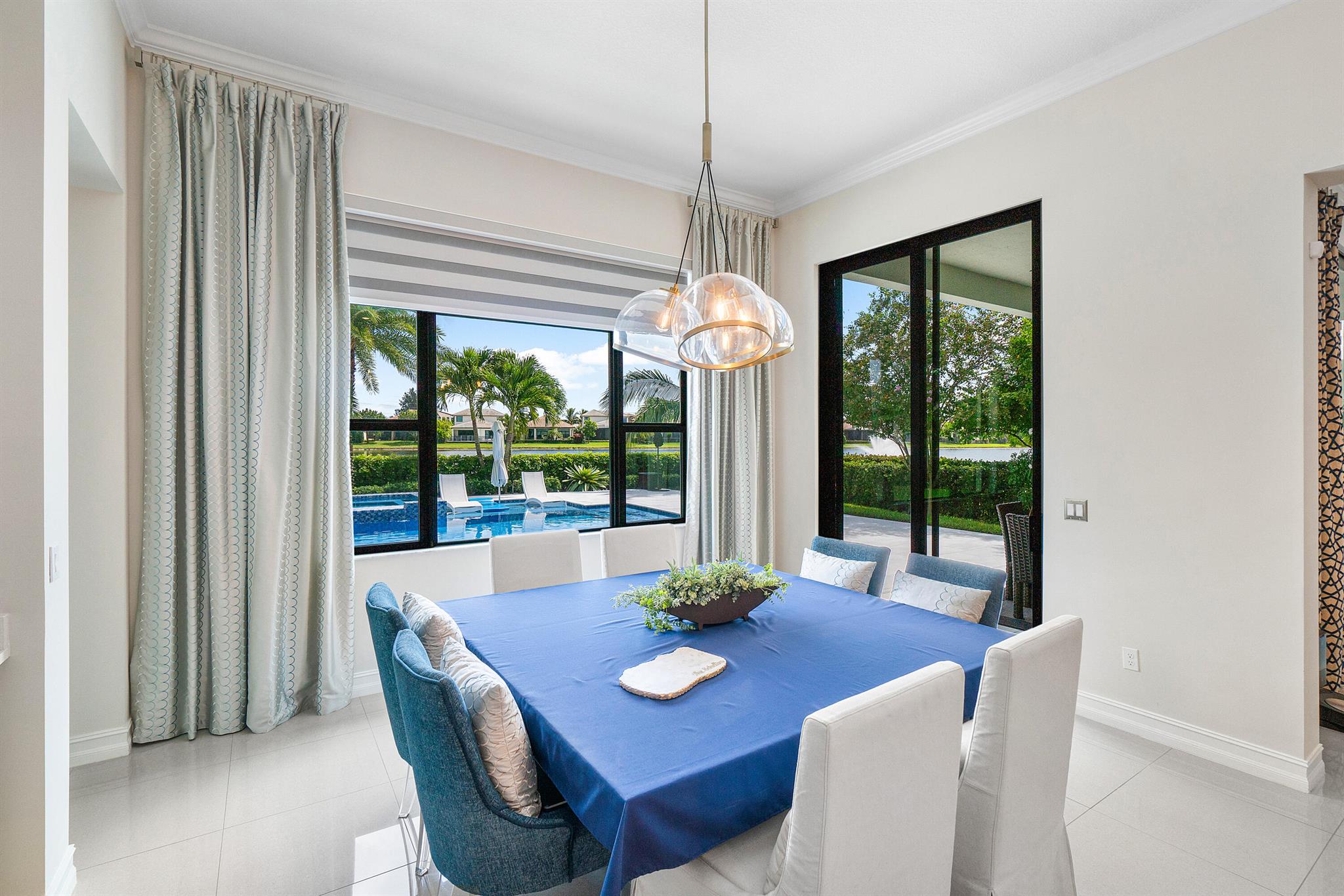 8156 Grand Prix Lane