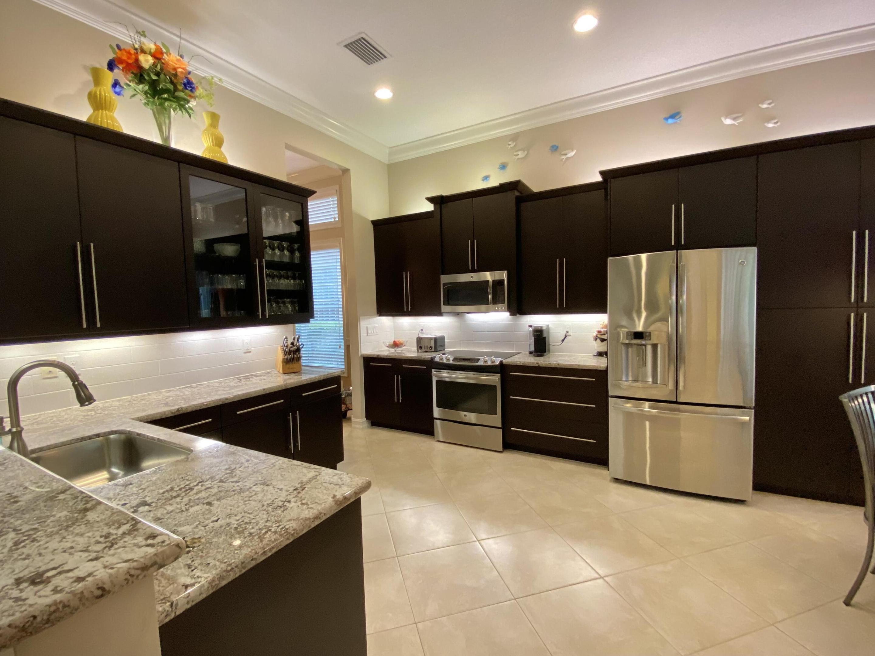 9849 Bluefield Drive