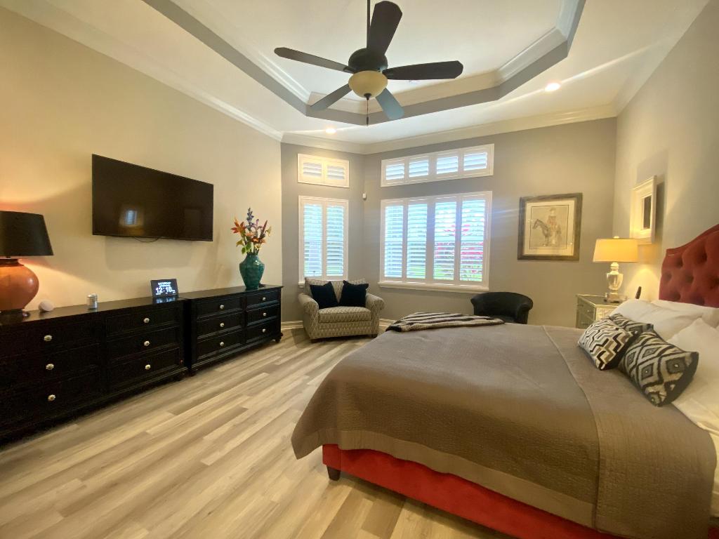 9849 Bluefield Drive