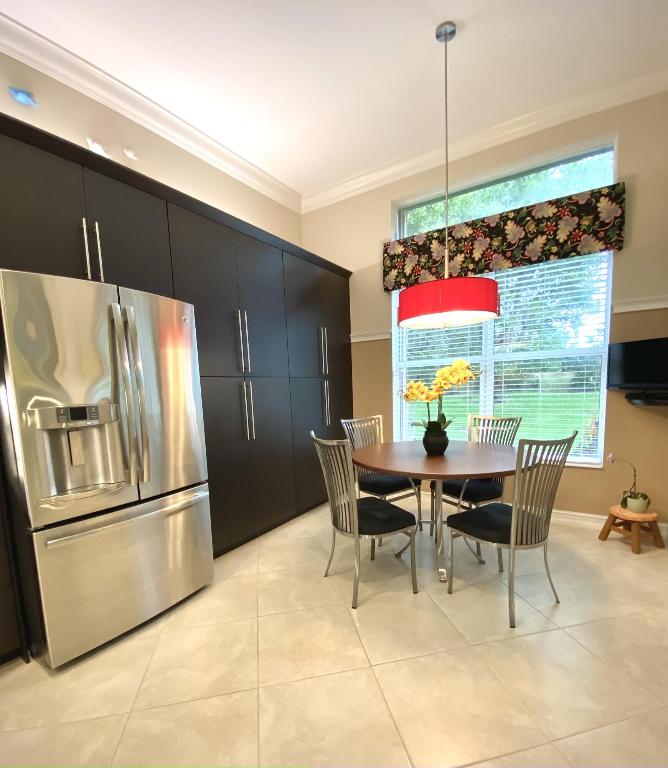 9849 Bluefield Drive