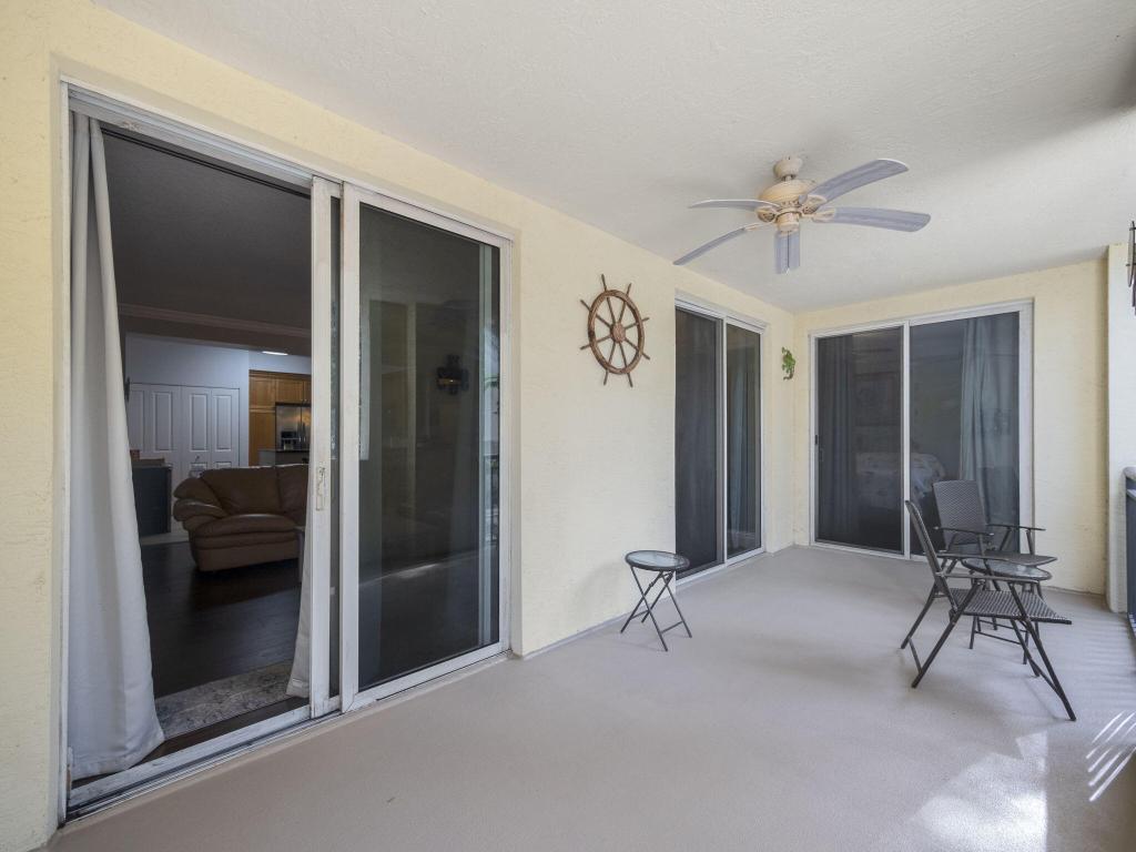 1 Renaissance Way 202