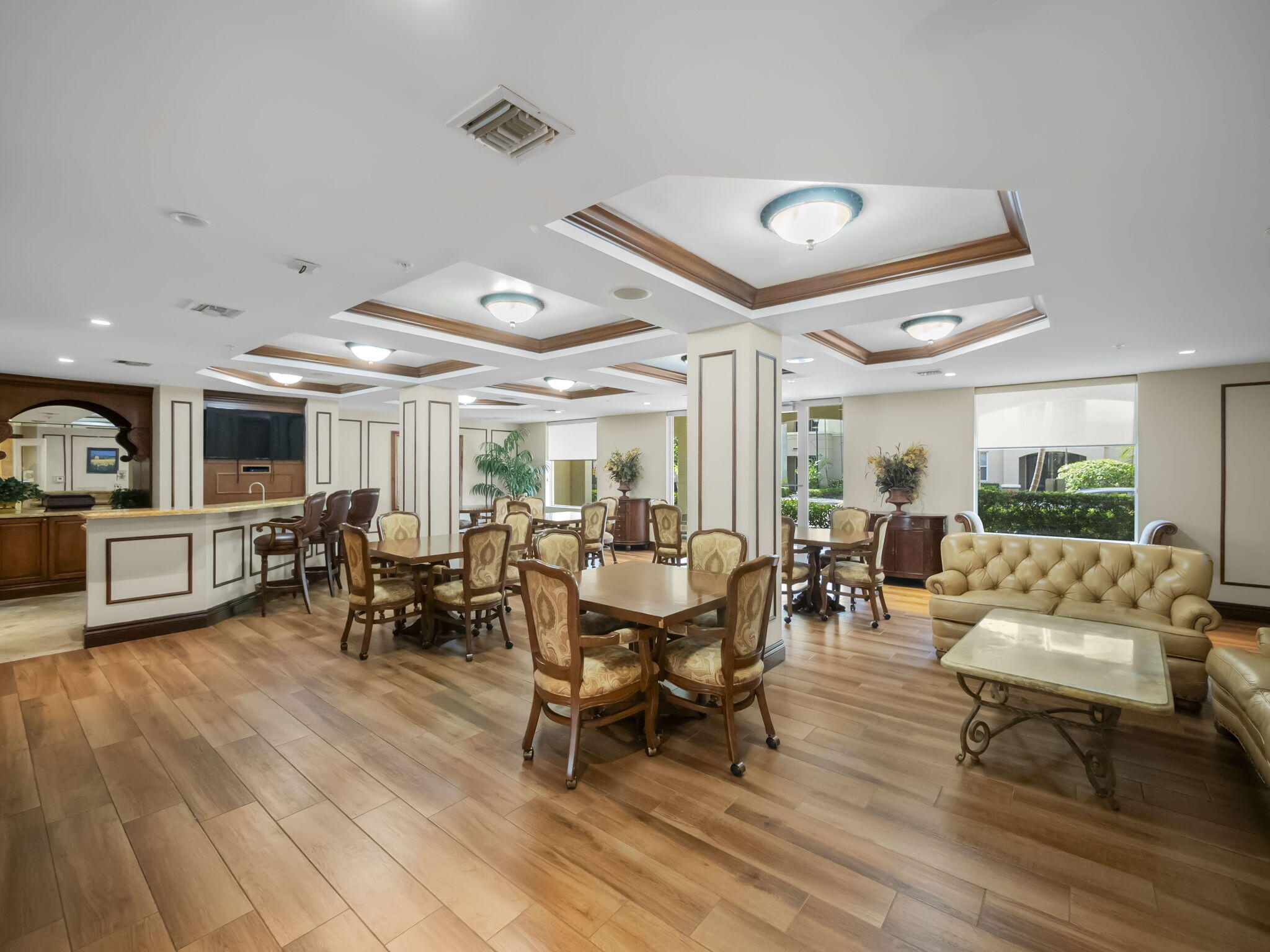 1 Renaissance Way 202