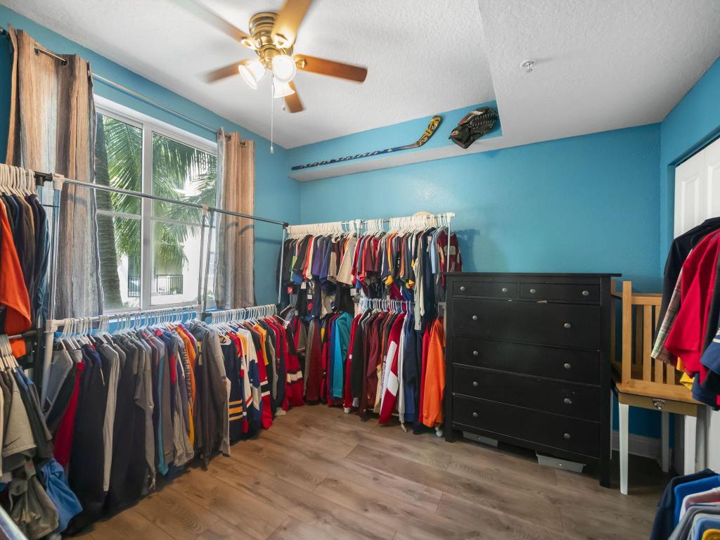 1 Renaissance Way 202