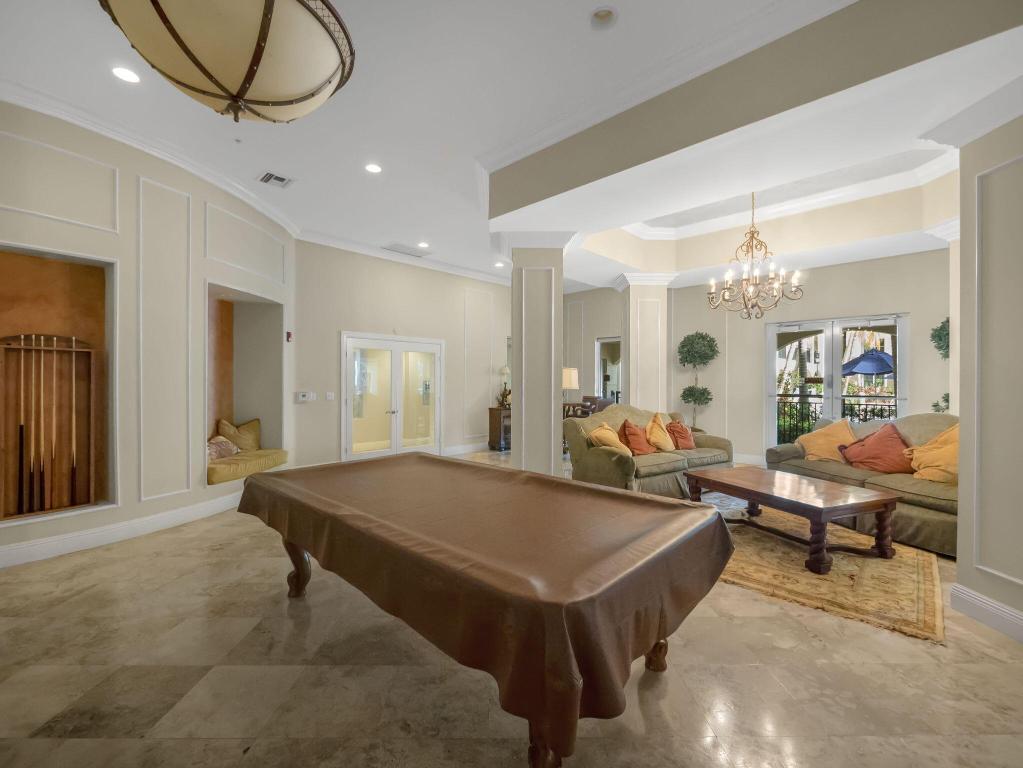 1 Renaissance Way 202