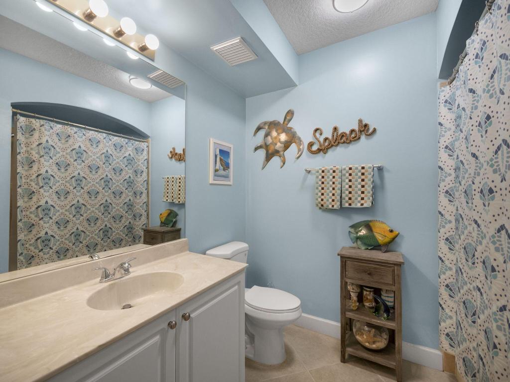 1 Renaissance Way 202