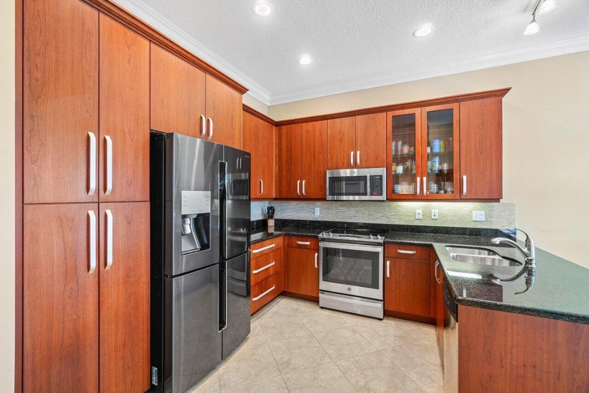 10983 Carmelcove Circle