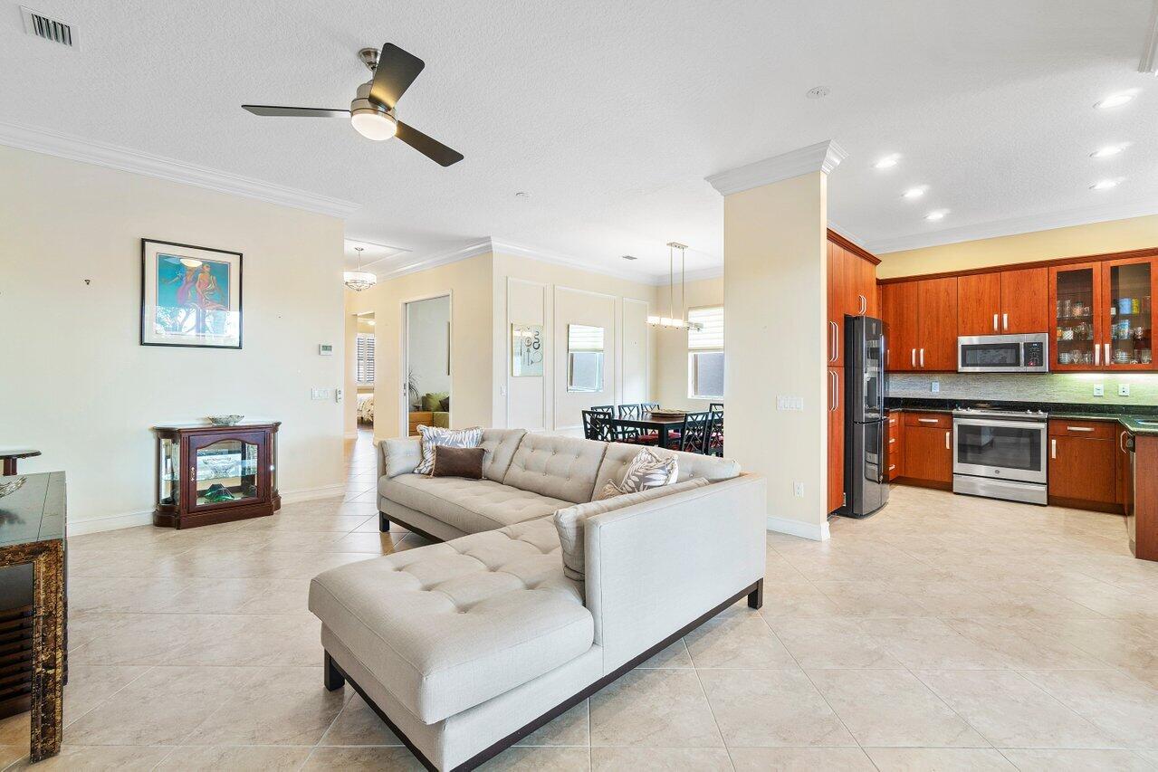 10983 Carmelcove Circle
