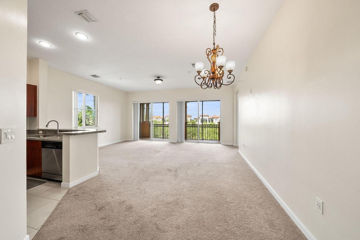 2900 NW 125th Avenue 3-417