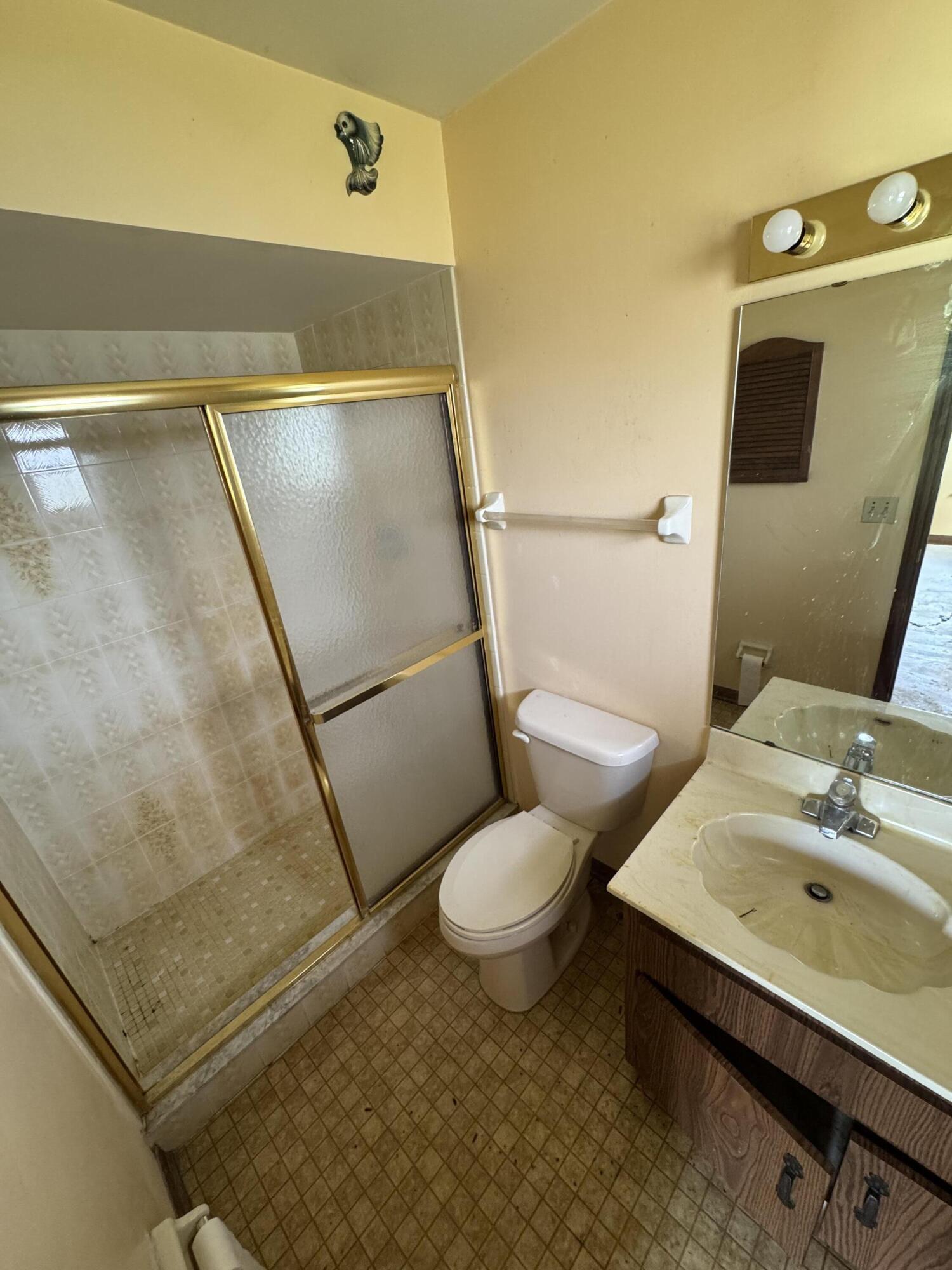 1061 SE Lansdowne Avenue