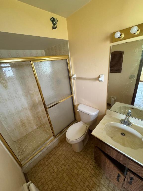 1061 SE Lansdowne Avenue