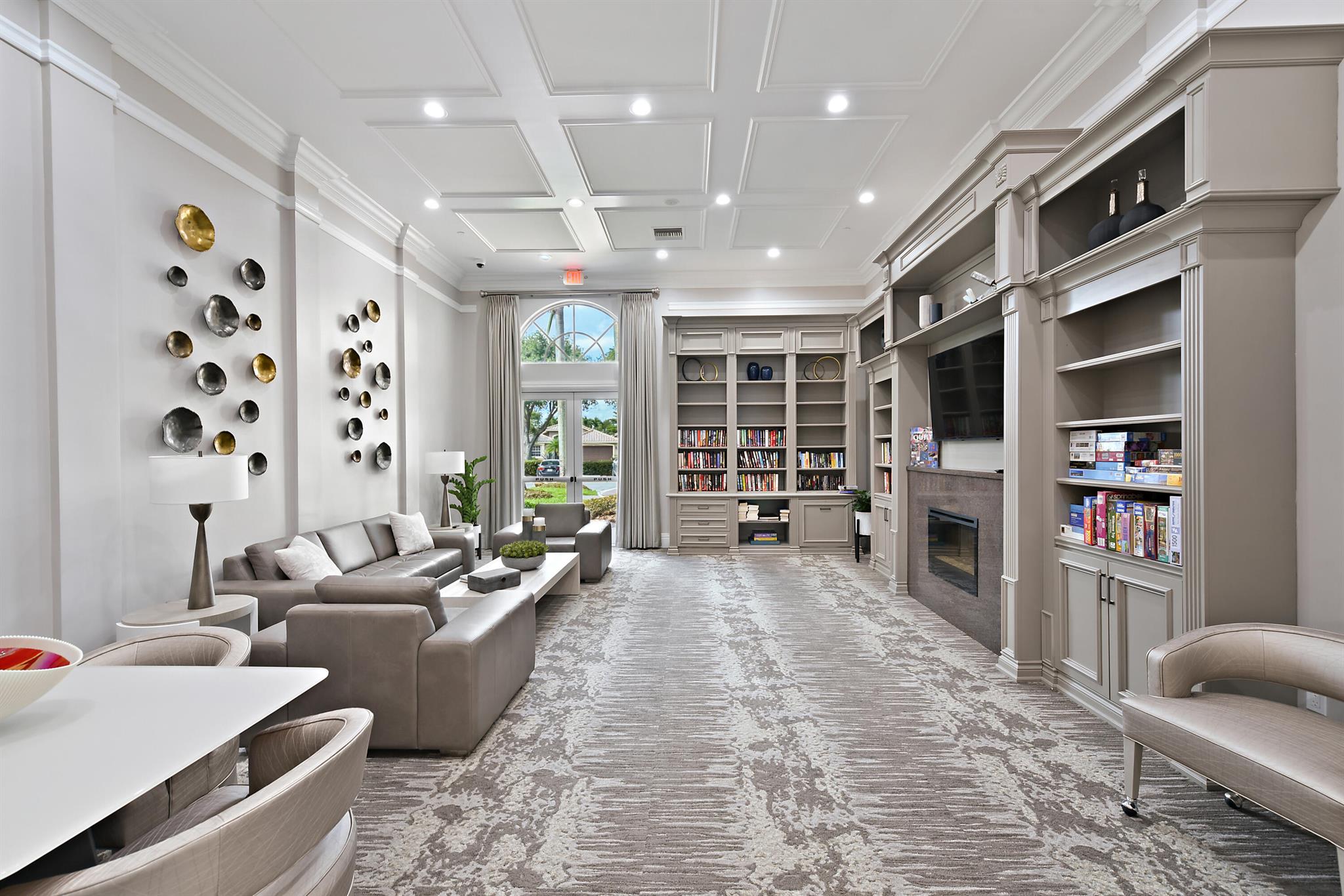 6577 Arno Way