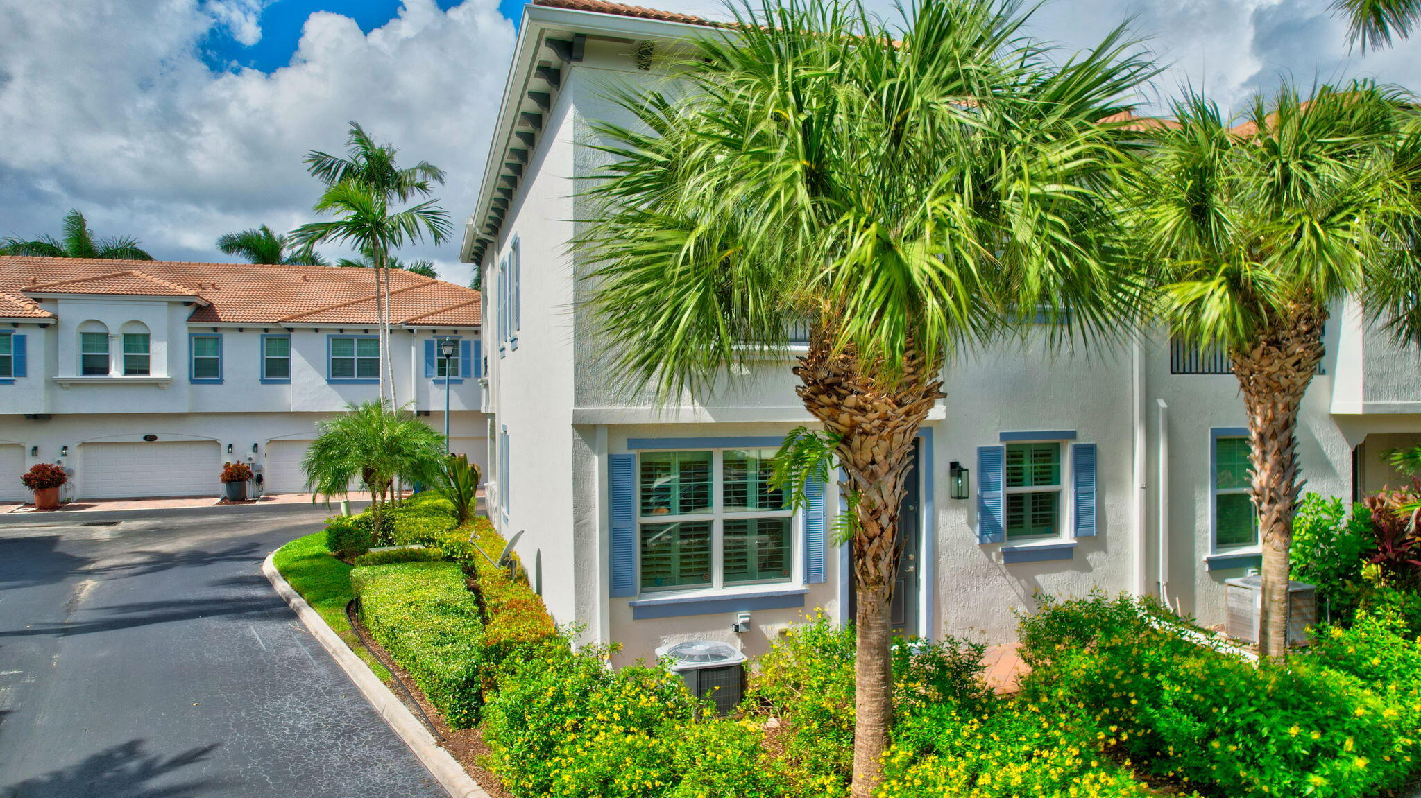 3119 Waterside Circle
