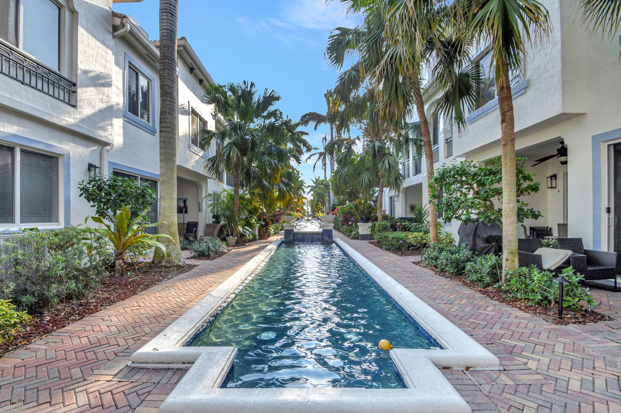 3119 Waterside Circle