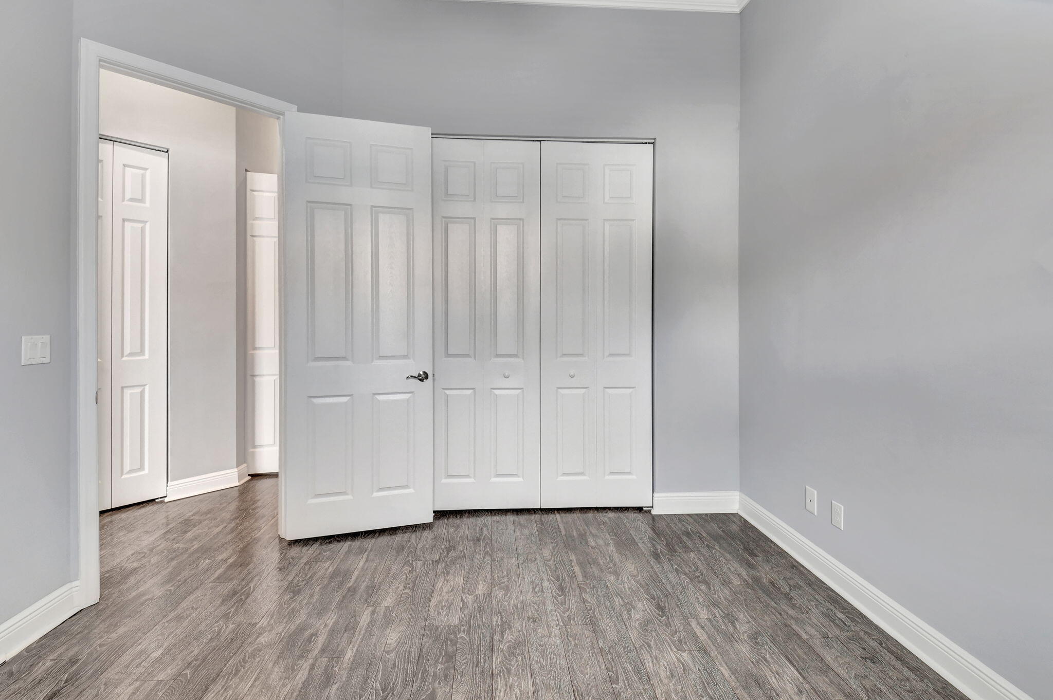 3119 Waterside Circle